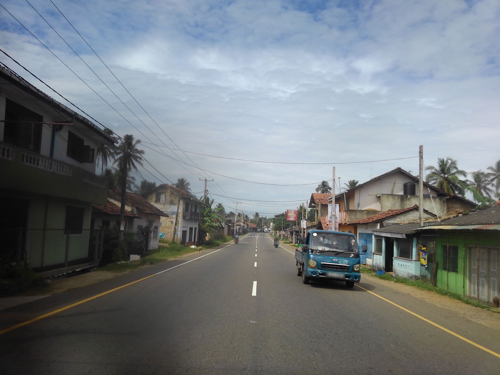 Street view near Sun & Sea, Hikkaduwa — © mapconcierge (CC BY-SA · Mapillary)