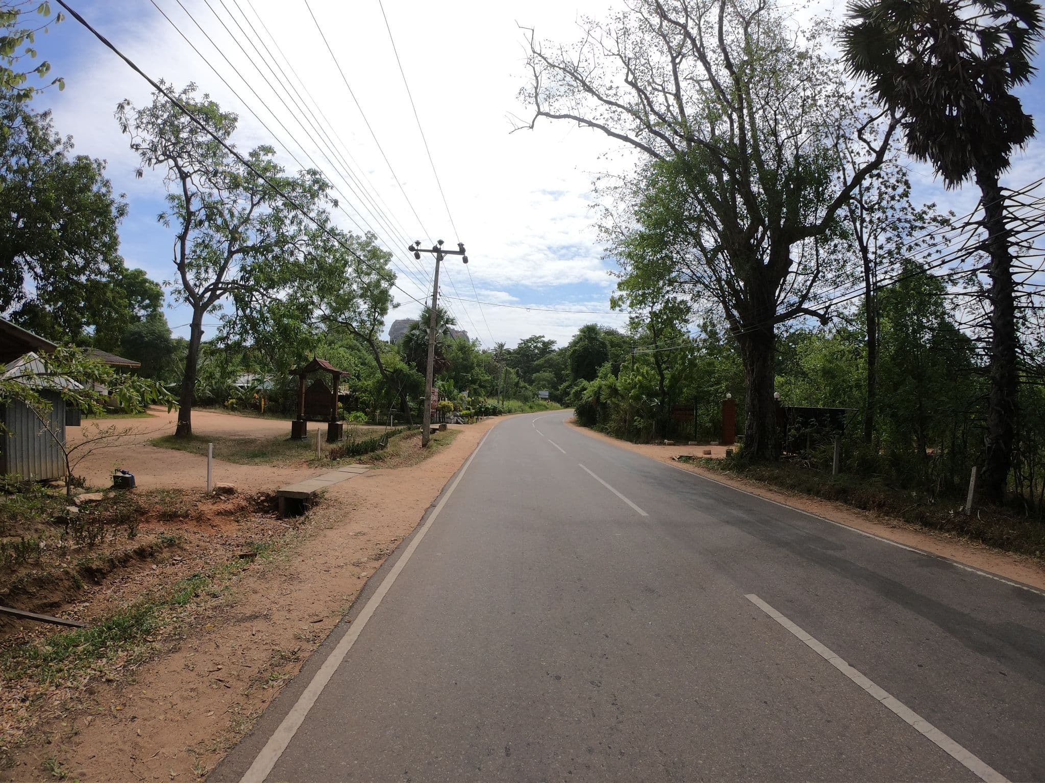 Street view near Sunshine resort and spa, Sigiriya