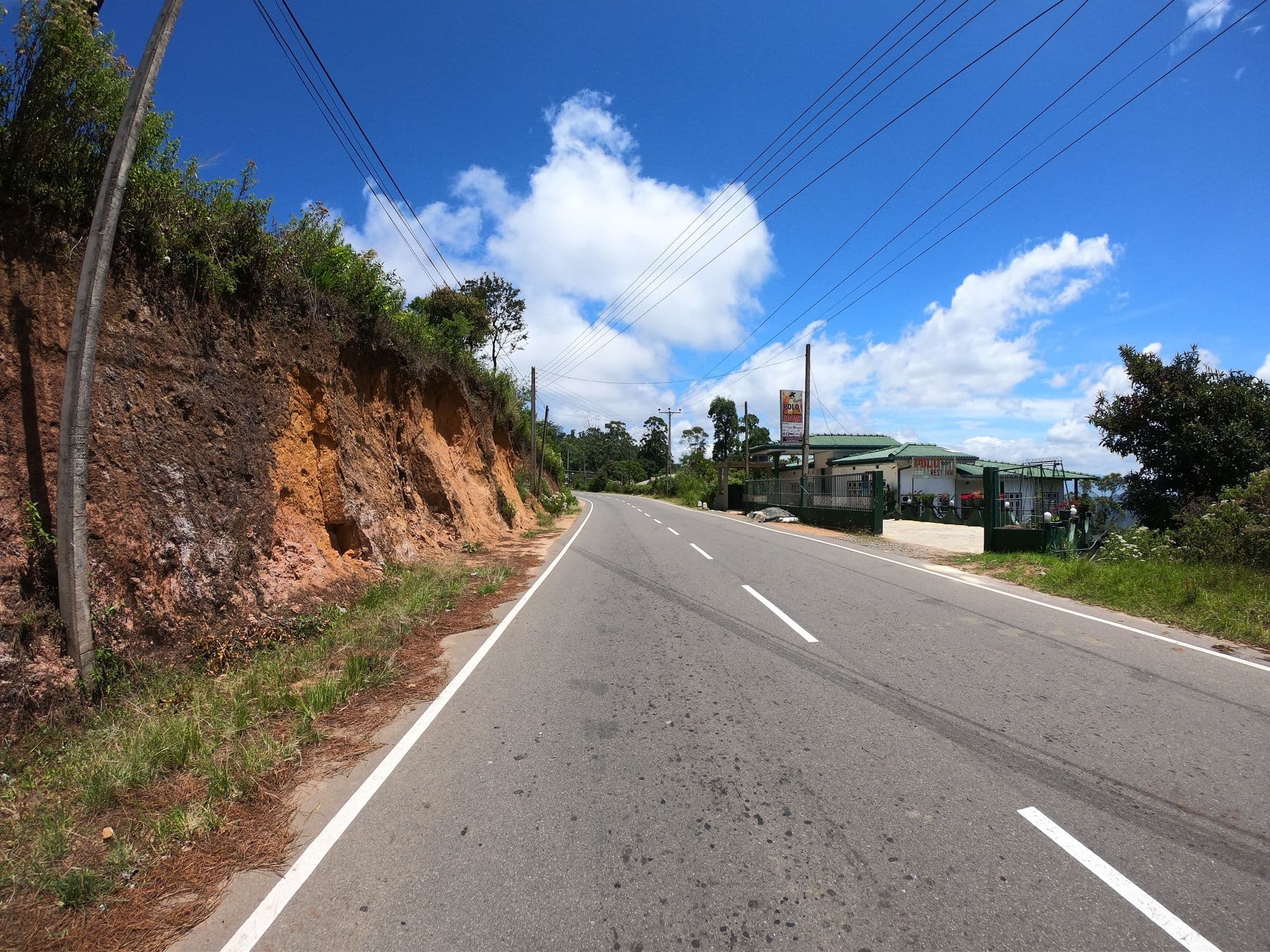 Street view near Polo Region Rest Inn, Haputale — © paulinus (CC BY-SA · Mapillary)