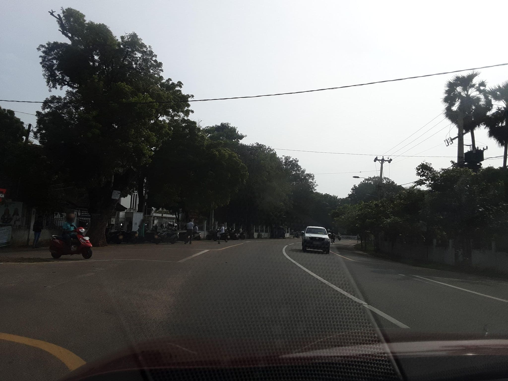 Street view near Yarllini hotel, Jaffna — © ZihanZarouk (CC BY-SA · Mapillary)