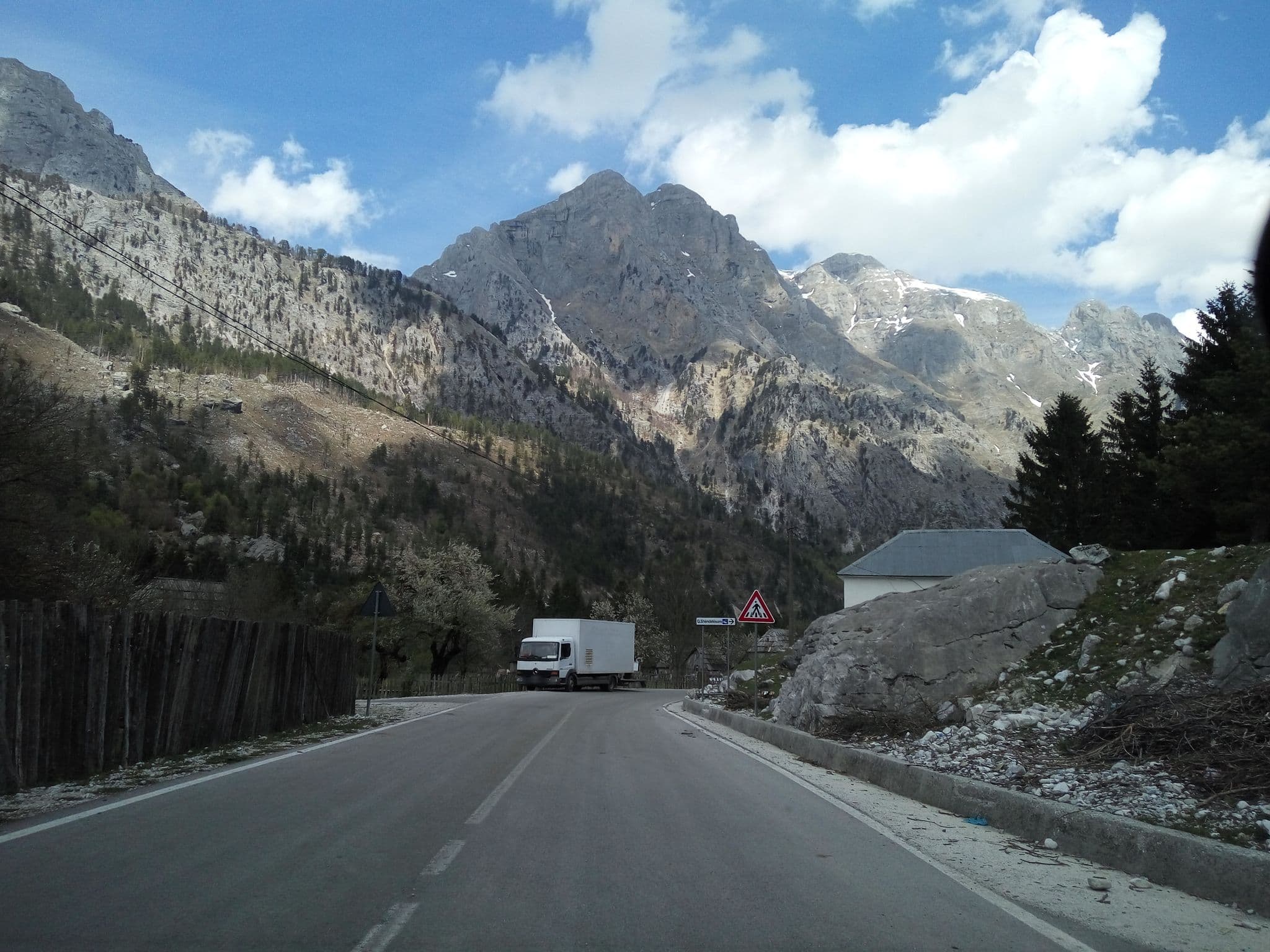 Street view near Kamping Imer Selimaj, Bajram Curri