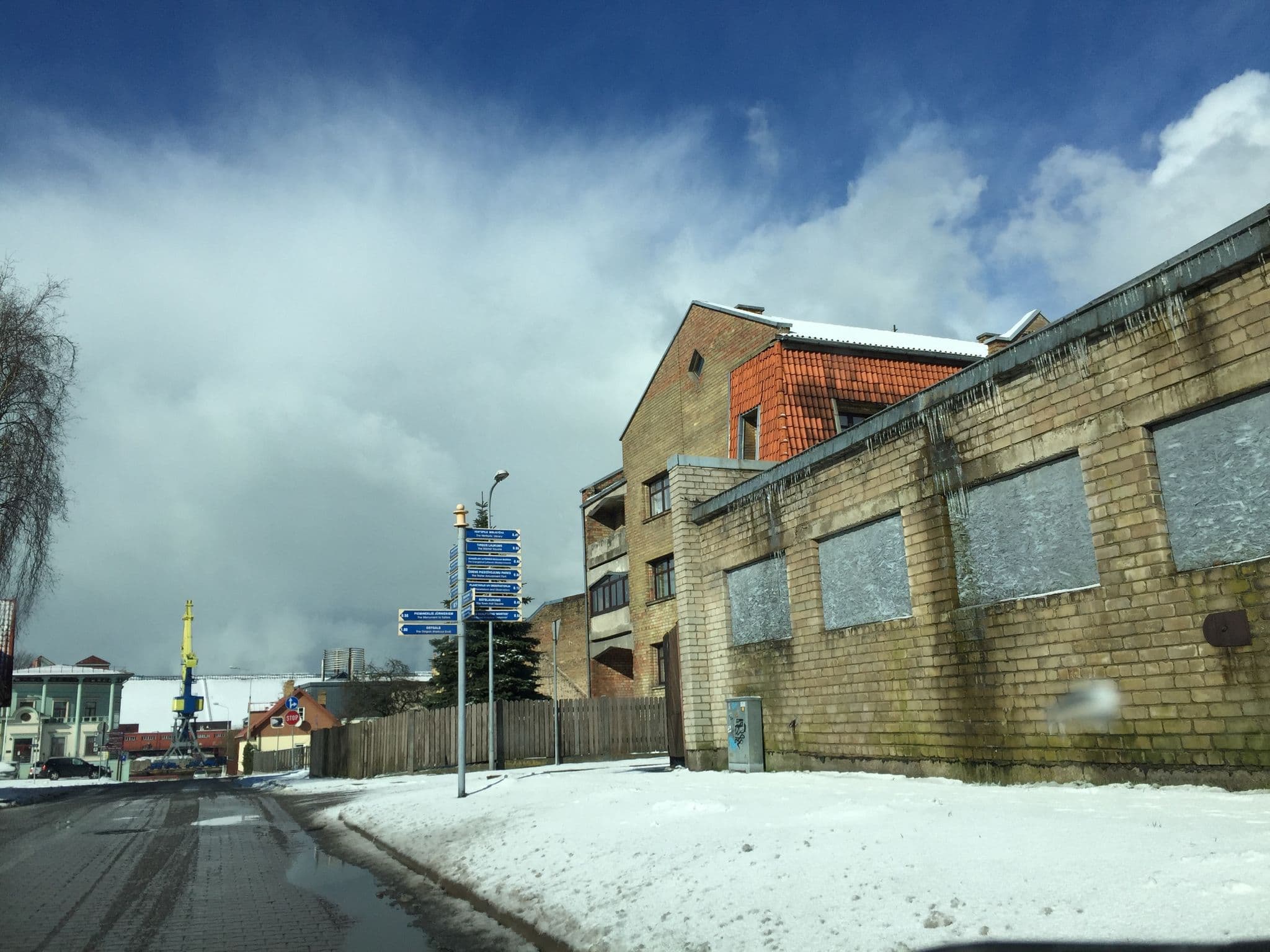 Street view near Ostmala, Ventspils — © richlv (CC BY-SA · Mapillary)