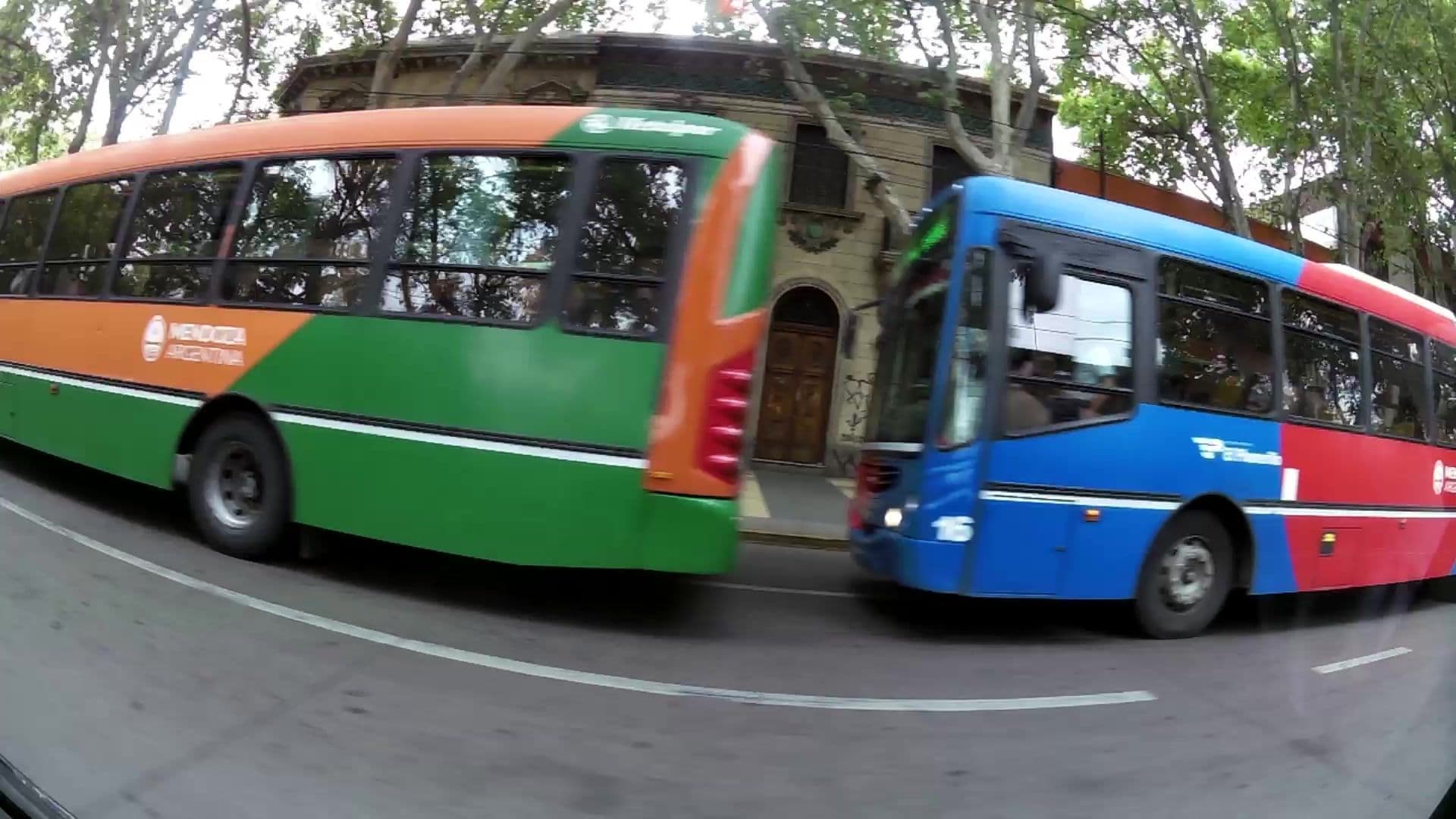 Street view near Punto Urbano Hostel, Mendoza