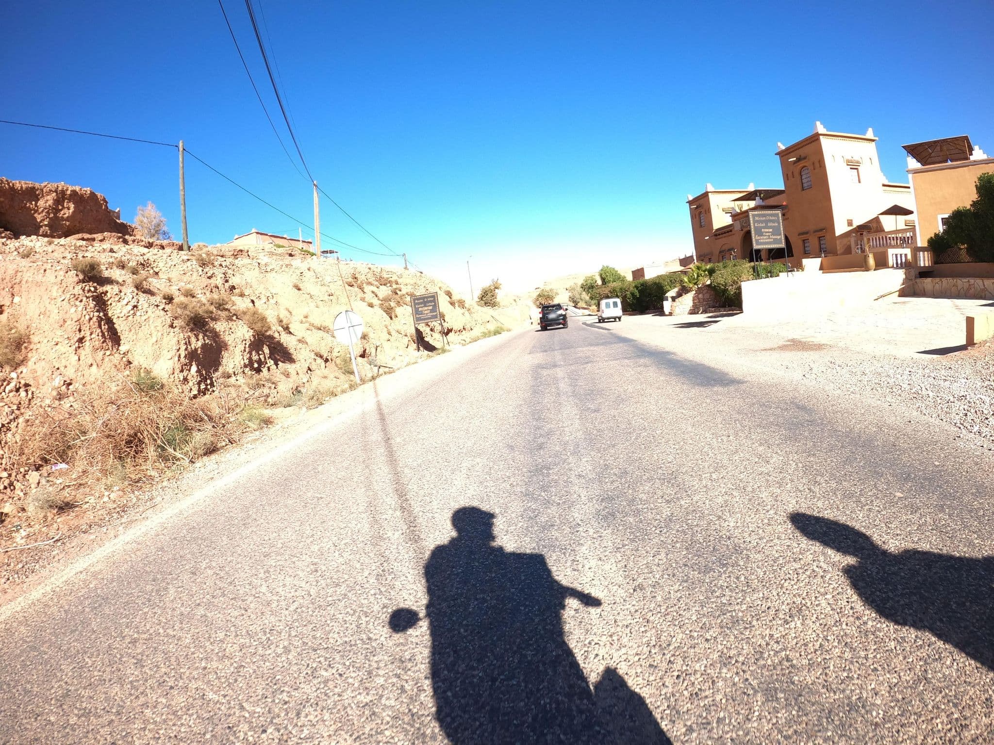 Street view near Kasbah Isfoula and Spa, Tabount — © masterofnoroad (CC BY-SA · Mapillary)