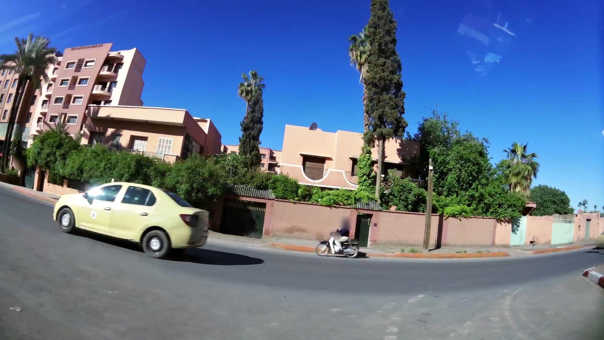 Street view near Camping du Centre justice marrakech مركز الاصطياف, Marrakesh — © kaartcam (CC BY-SA · Mapillary)