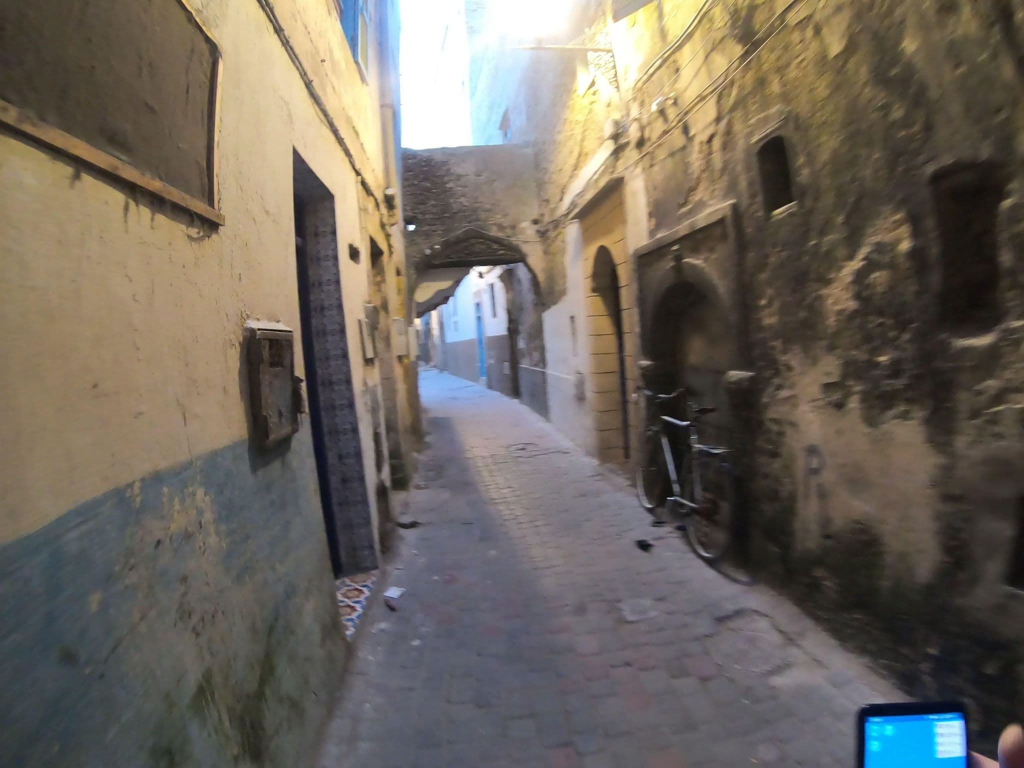 Street view near Surf Lounge سرف لونج, Essaouira — © algirdasc (CC BY-SA · Mapillary)