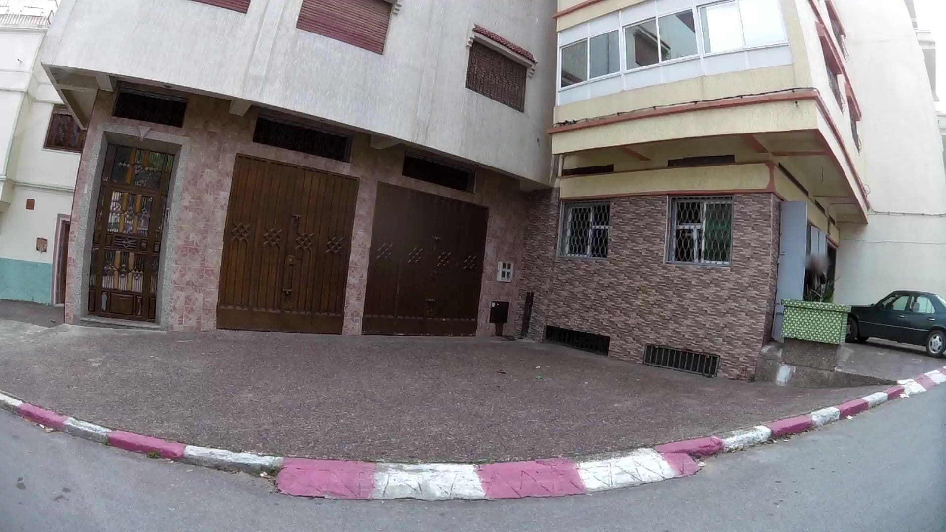 Street view near Miramonte swimming pool, Tangier — © kaartcam (CC BY-SA · Mapillary)