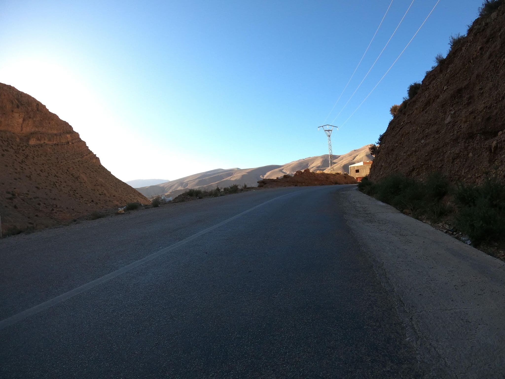 Street view near Hotel New Mars Dades, Boumalne Dades — © masterofnoroad (CC BY-SA · Mapillary)
