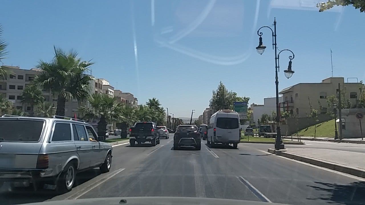 Street view near El Toro Hôtel by Expert Book, Tangier — © tangermycity (CC BY-SA · Mapillary)