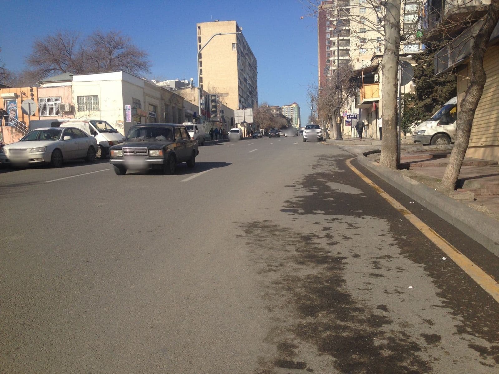 Street view near Ev, Baku — © geomapper69 (CC BY-SA · Mapillary)