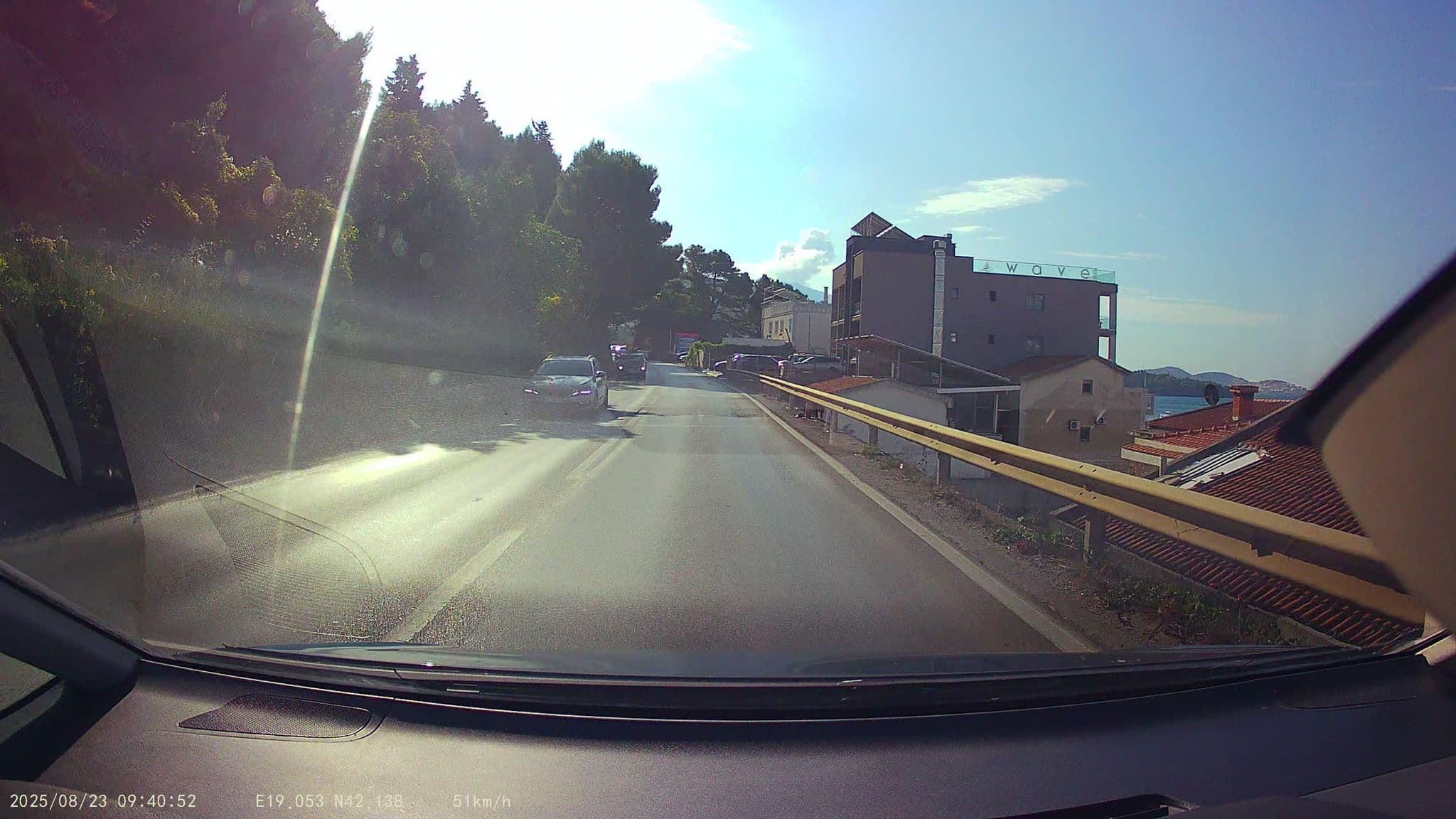 Street view near Sunset Promenade Rooms, Sutomore — © pmilanovic (CC BY-SA · Mapillary)