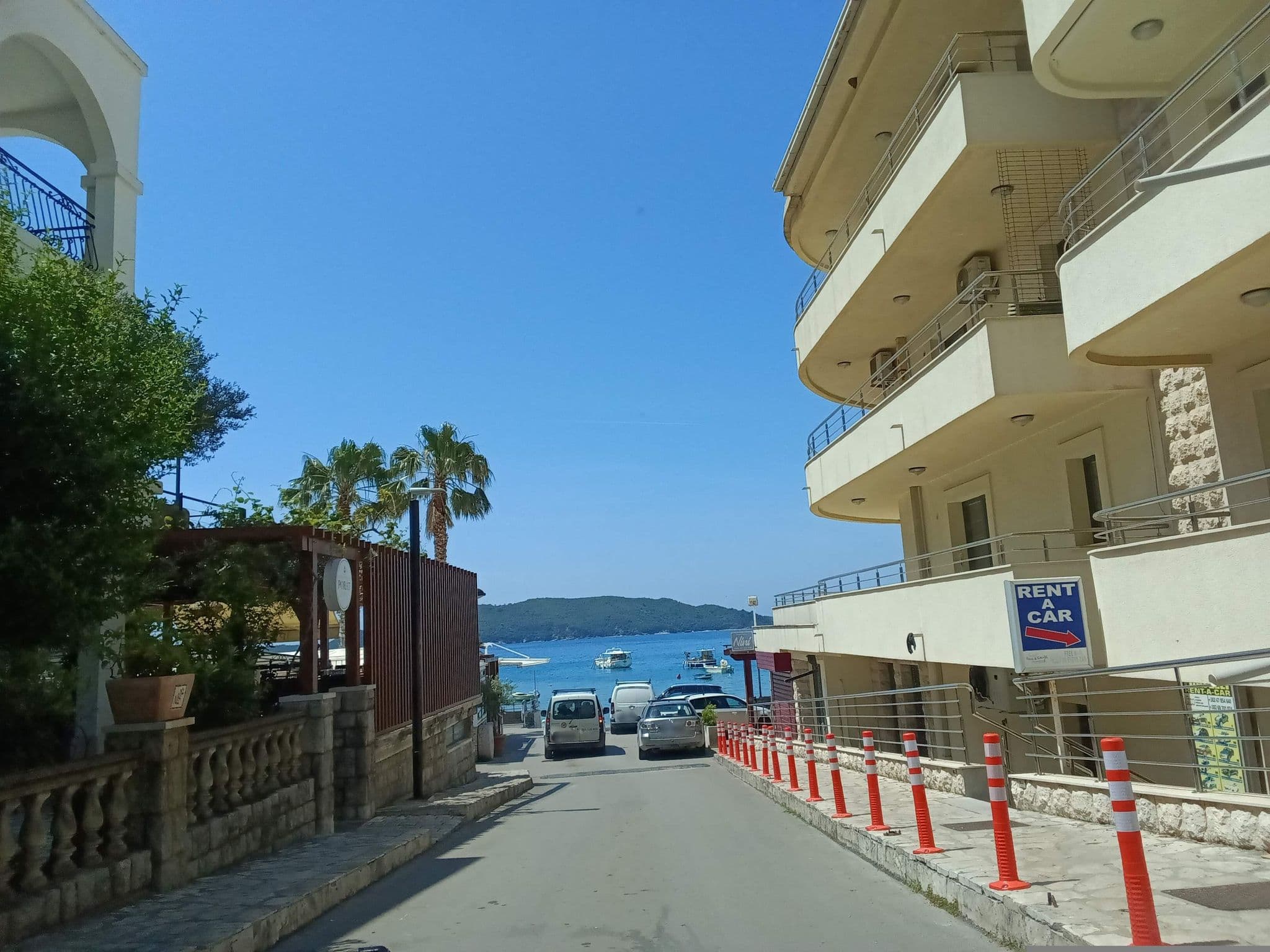 Street view near Porat, Budva