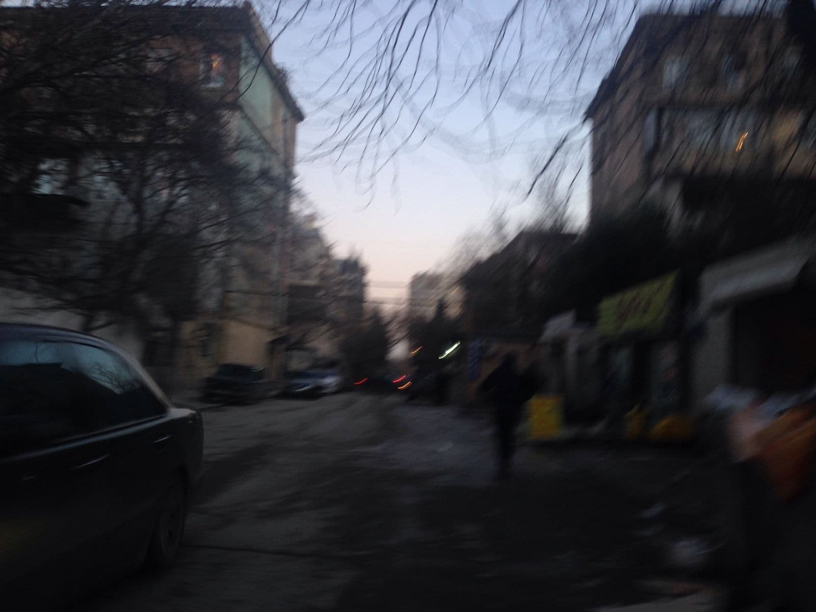 Street view near 2, Baku — © geomapper69 (CC BY-SA · Mapillary)