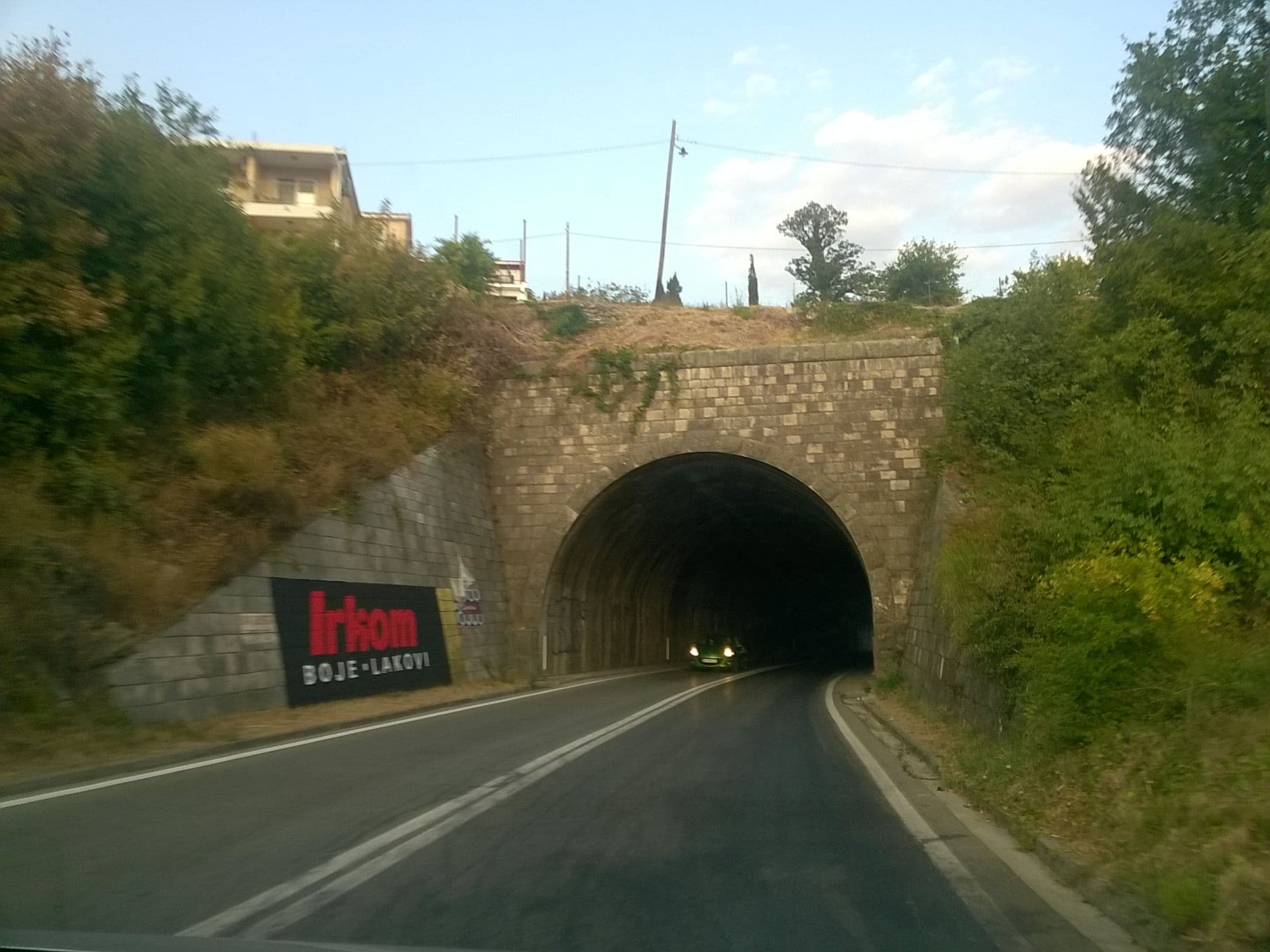Street view near Villa Blanca, Petrovac na Moru — © batavs (CC BY-SA · Mapillary)