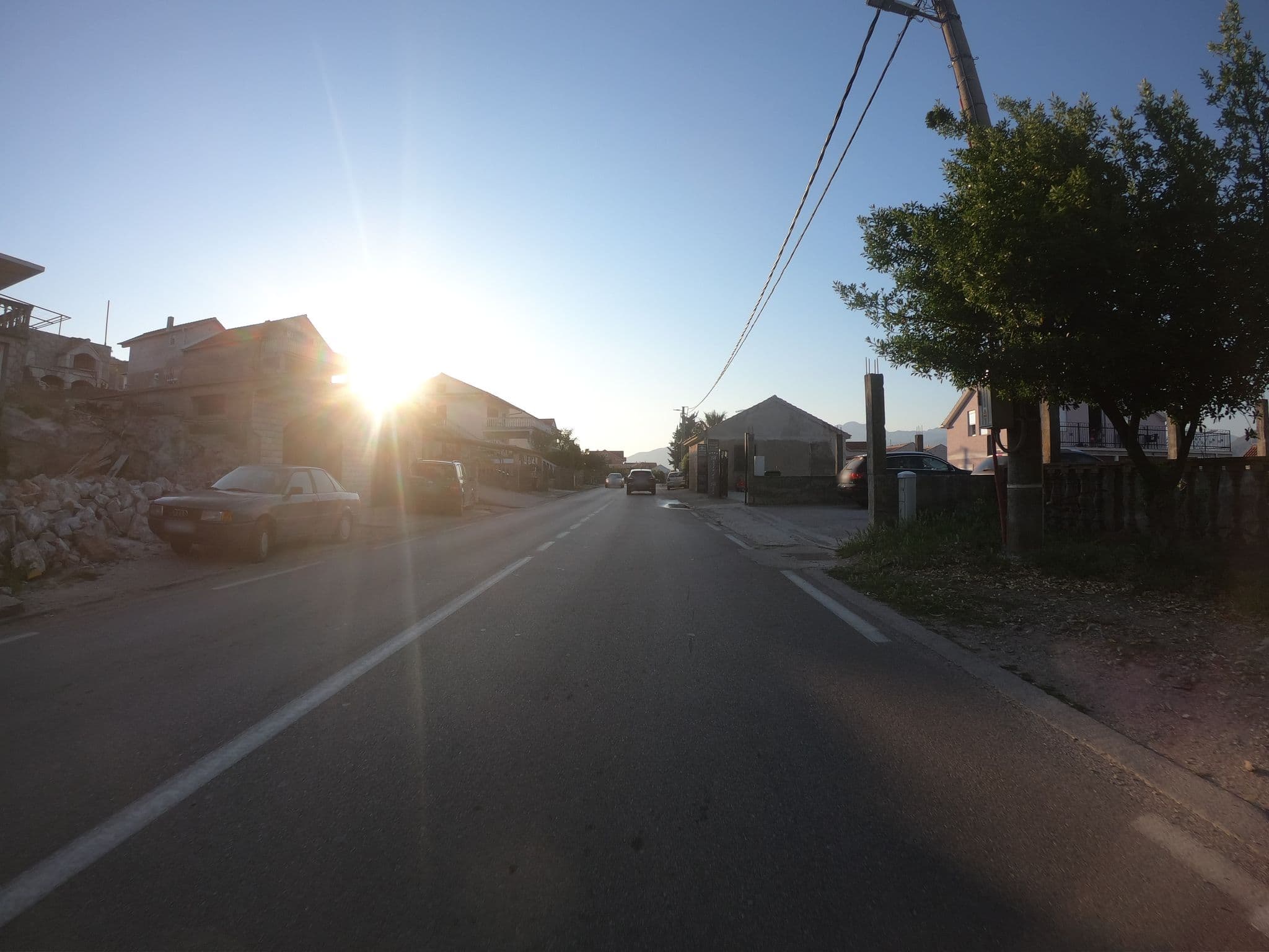 Street view near Apartmani Dubravčević, Tivat — © chrisbeddow (CC BY-SA · Mapillary)