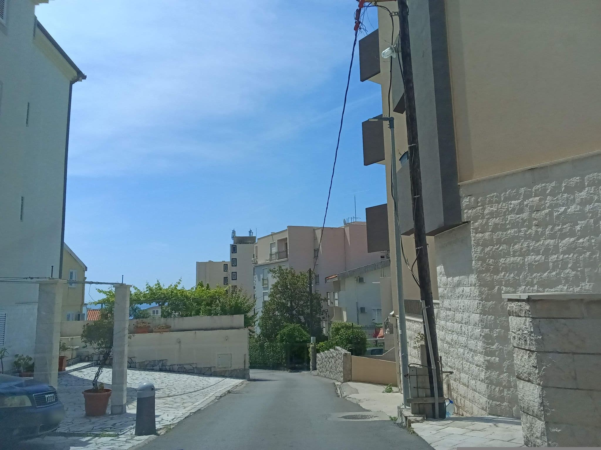 Street view near Apartmani Ivanović, Budva — © gisbudva (CC BY-SA · Mapillary)