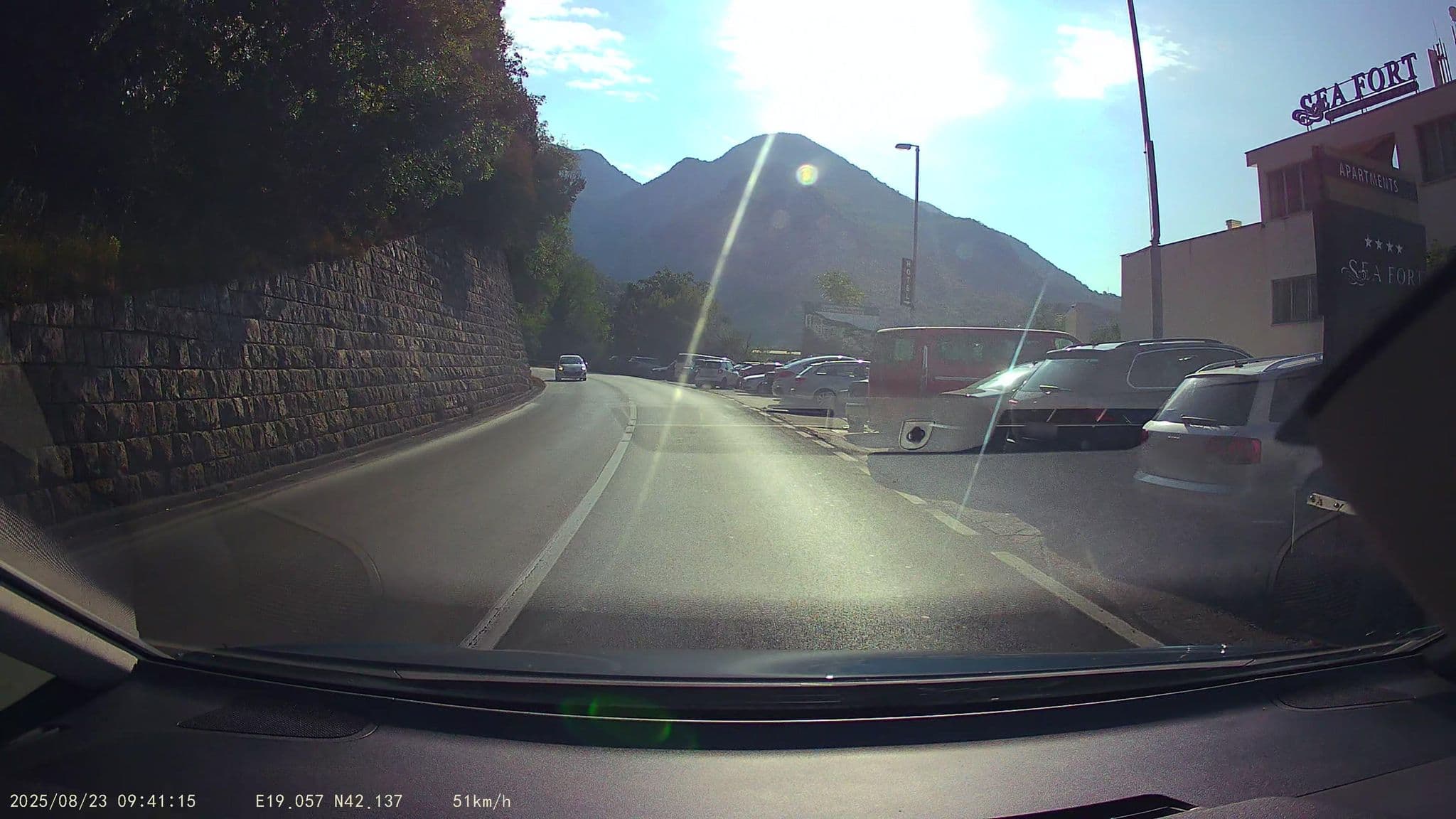 Street view near SeaFort, Sutomore — © pmilanovic (CC BY-SA · Mapillary)