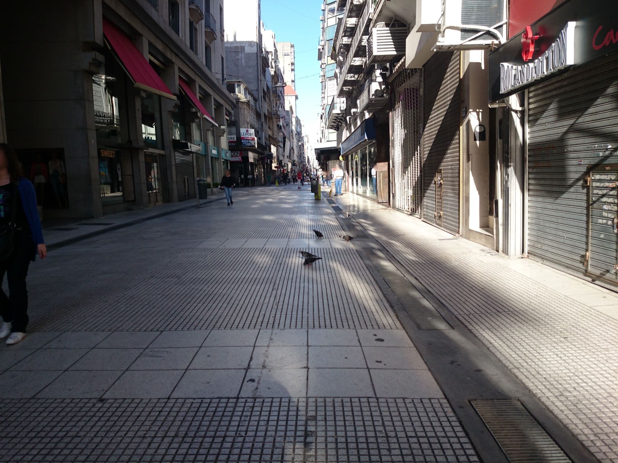 Street view near Grand King Hotel, Buenos Aires