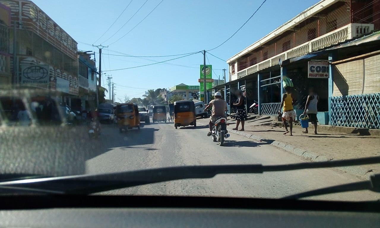Street view near Cobi, Mahajanga — © eric_s (CC BY-SA · Mapillary)