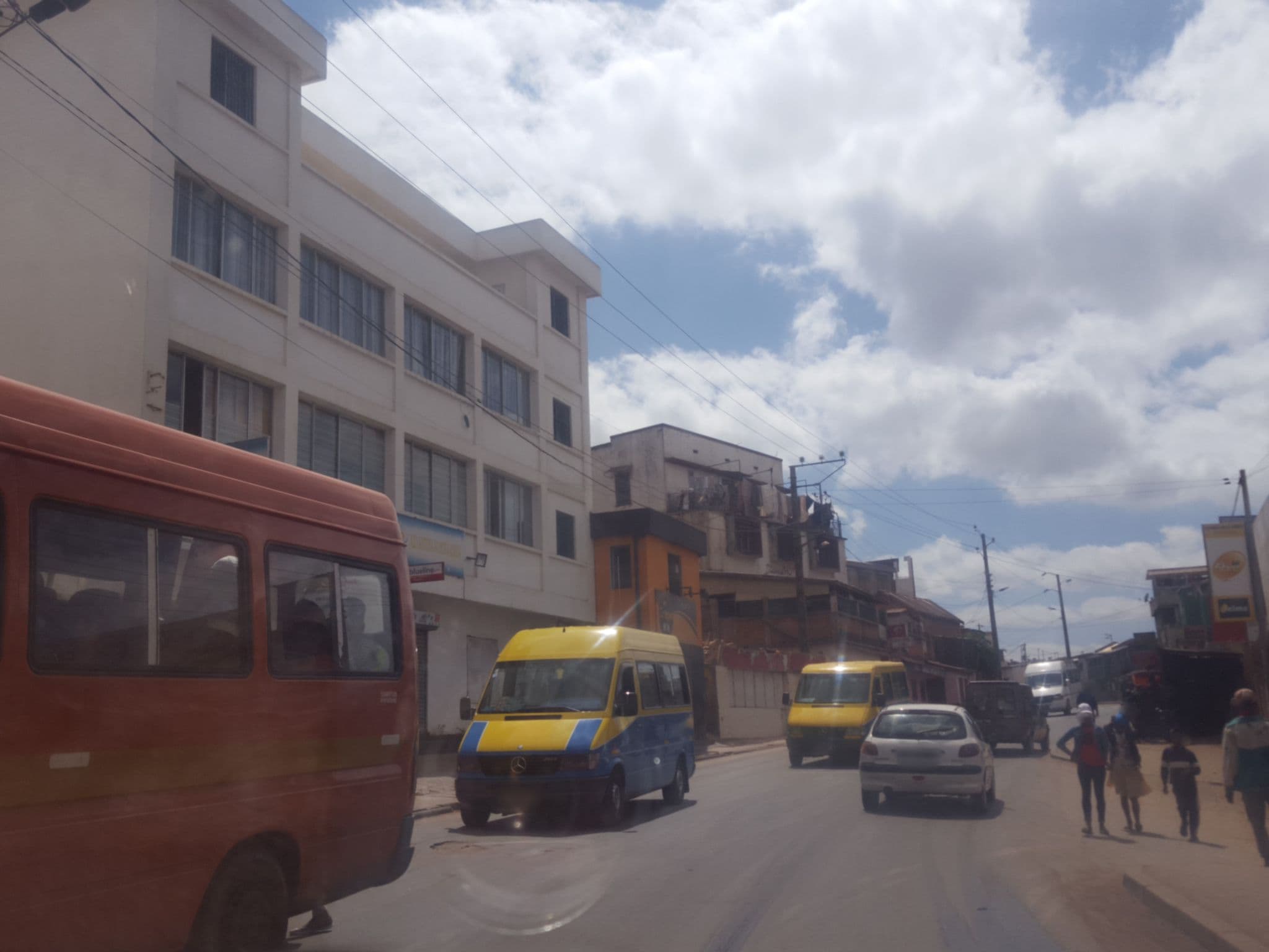Street view near Analamanga, Antananarivo