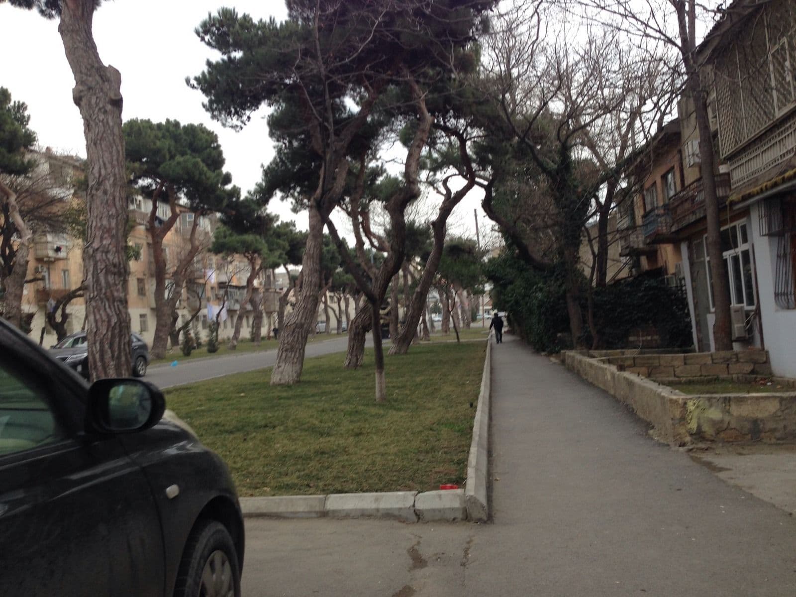 Street view near City Apartments Montin, Baku — © geomapper69 (CC BY-SA · Mapillary)