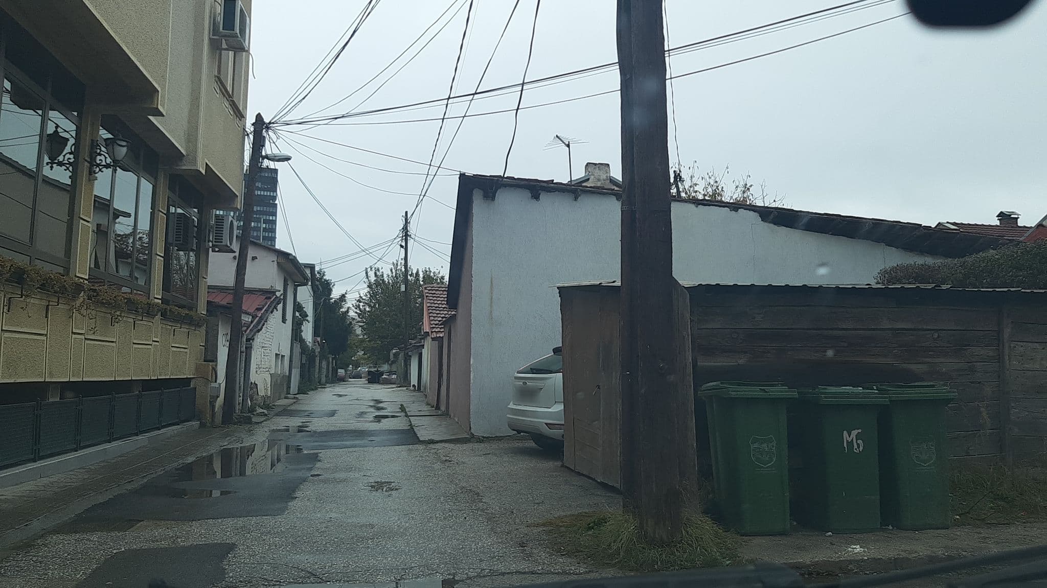Street view near Apart Hotel Kalonis, Skopje — © hristijang (CC BY-SA · Mapillary)
