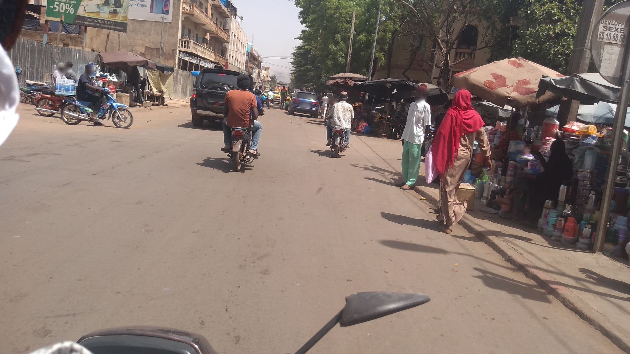Street view near Hôtel Lac Debo, Bamako