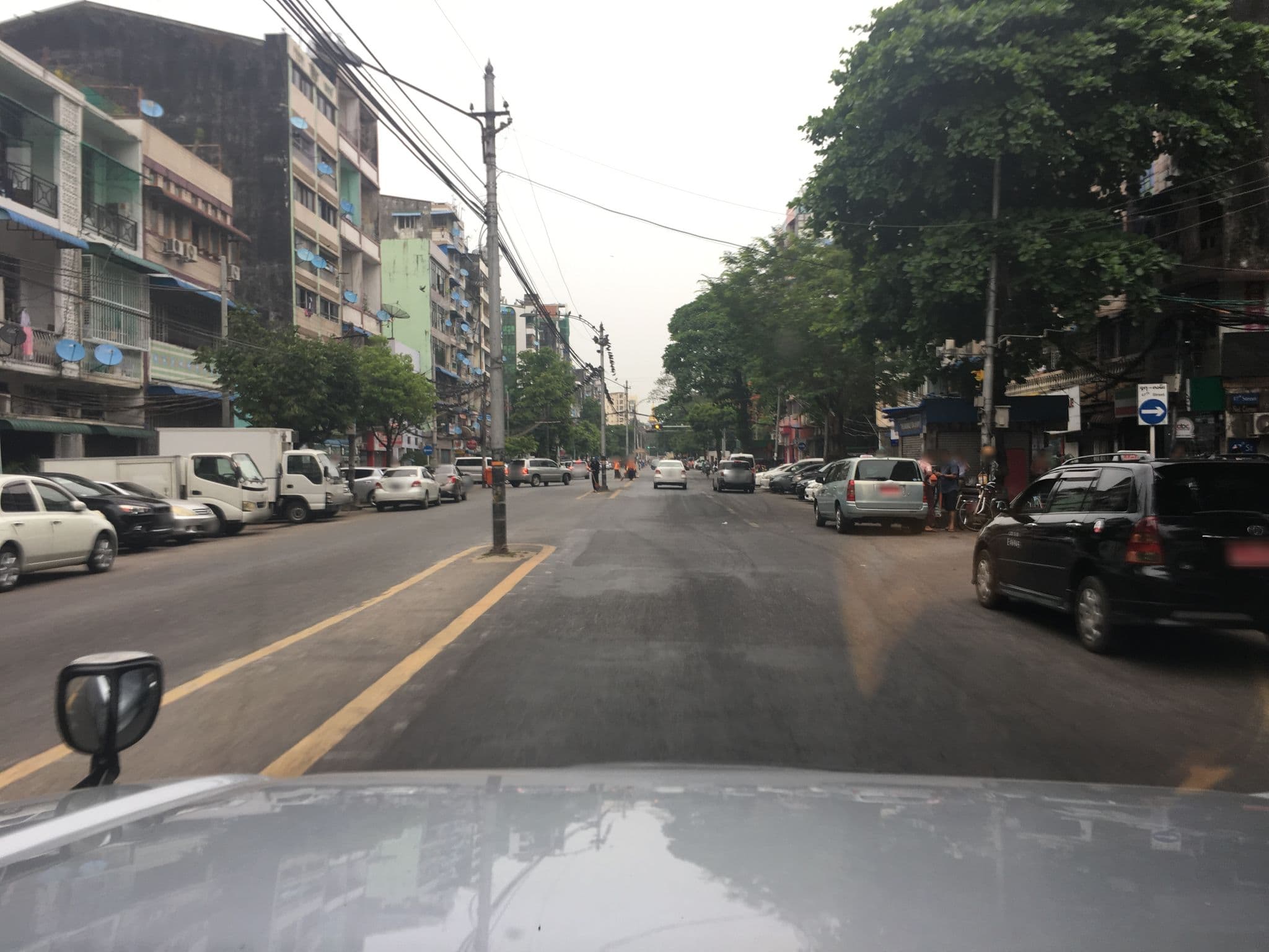 Street view near Yoma hotel, Botataung — © tranthevinh (CC BY-SA · Mapillary)