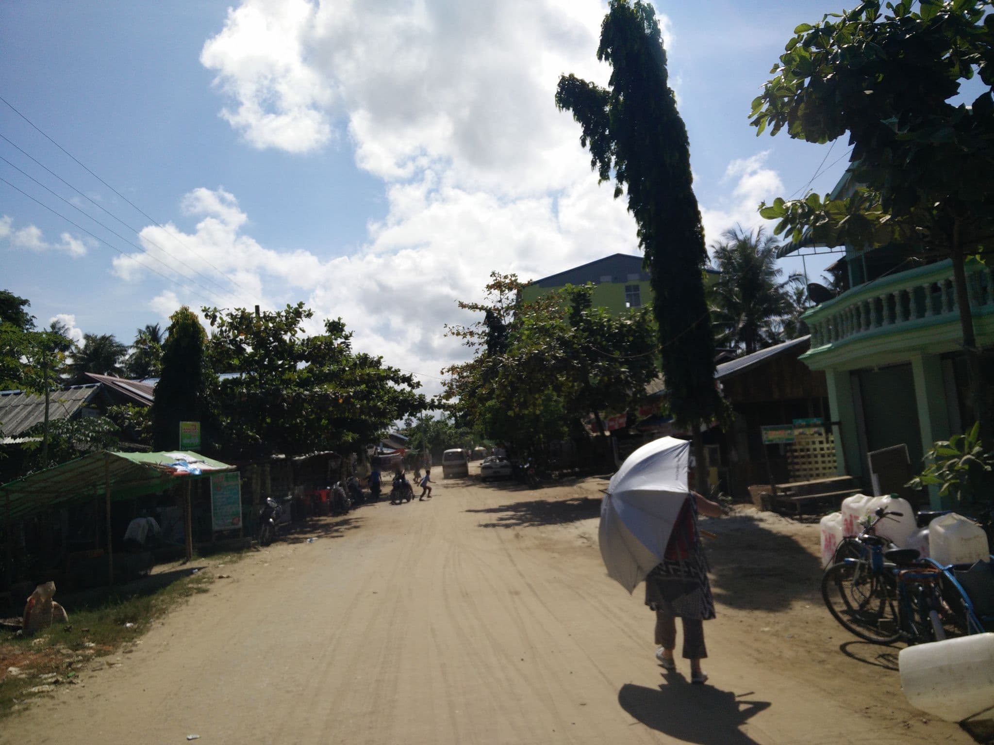 Street view near Teasel Guest House, Pathein — © kokoye2007 (CC BY-SA · Mapillary)