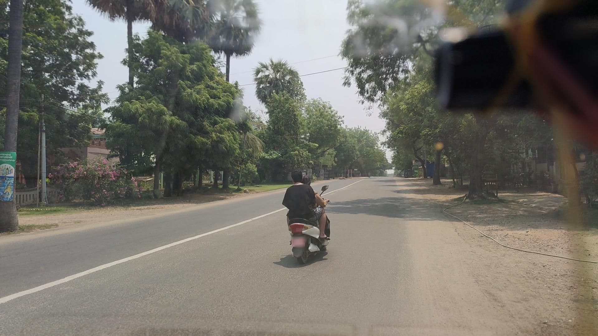 Street view near Bagan Beauty, Nyaung-U