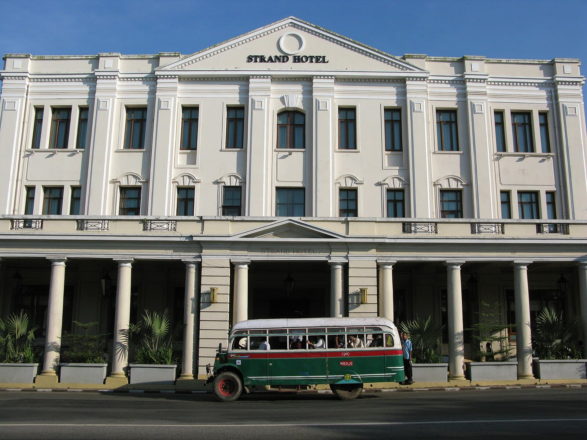The Strand Hotel (via Wikimedia Commons, CC BY 4.0)