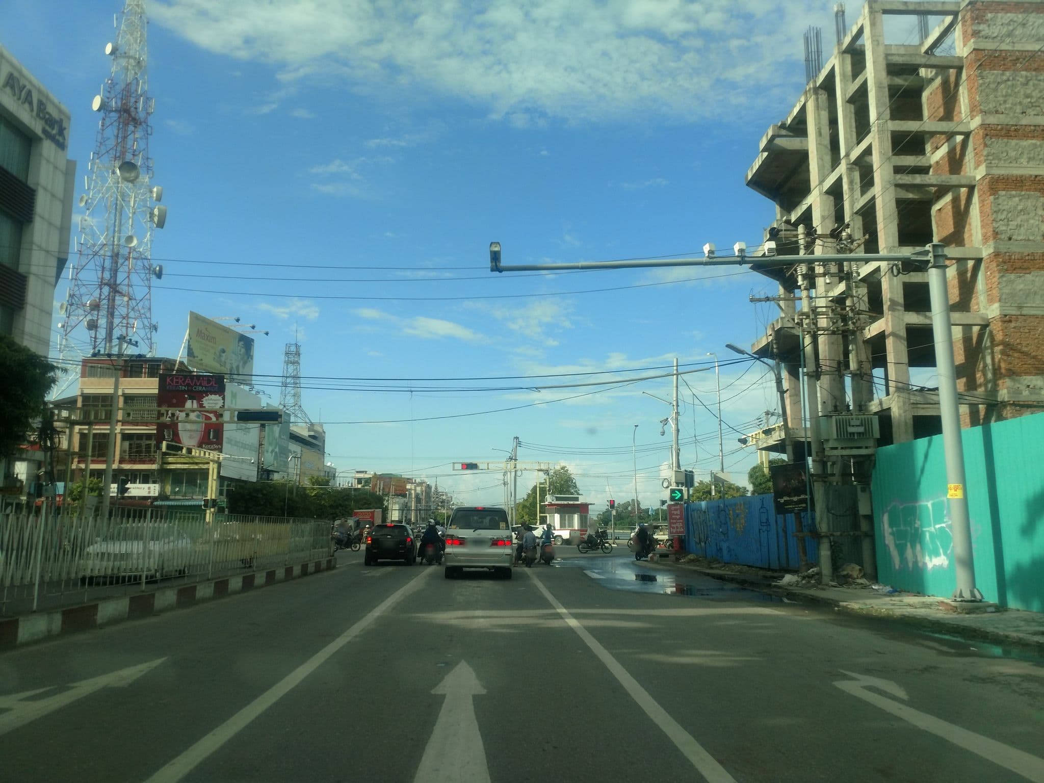 Street view near Sahara Hotel, Mandalay