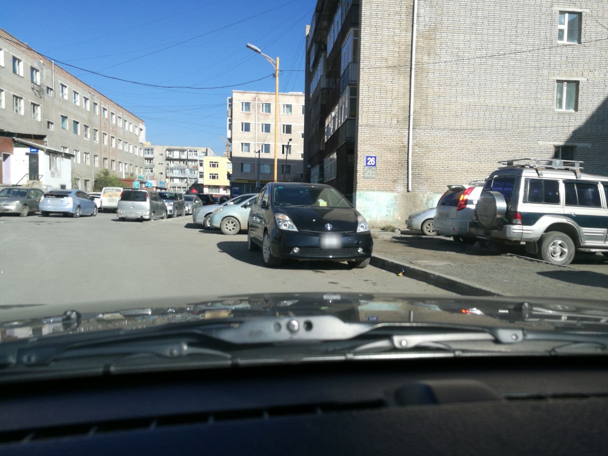 Street view near New World Plaza Hotel, Ulan Bator
