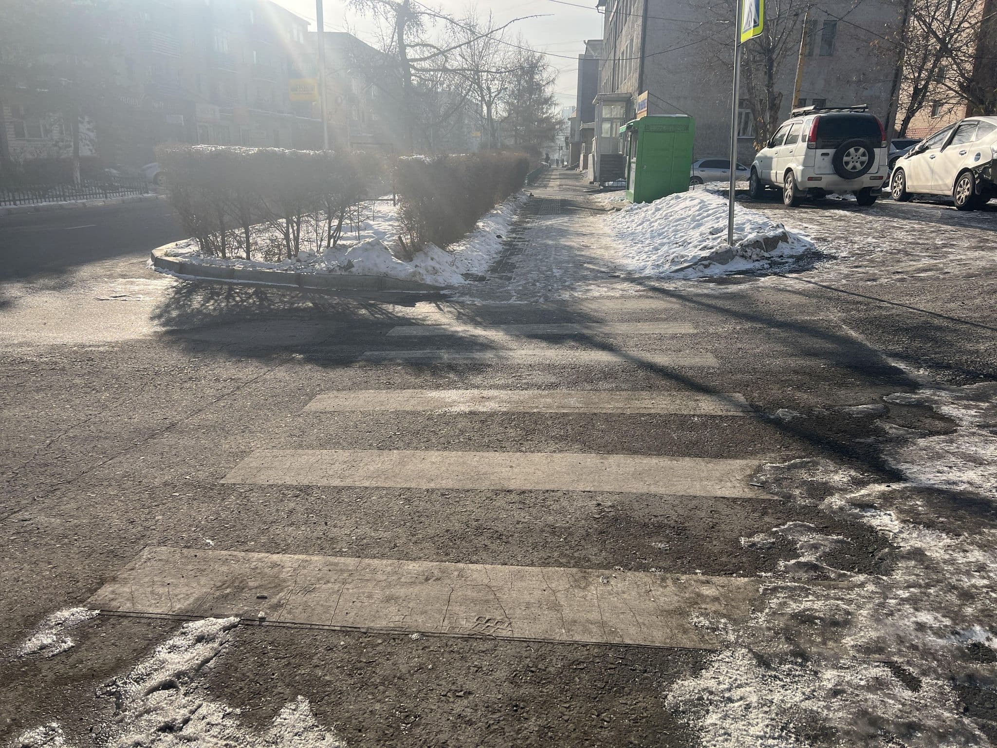 Street view near Angel Hotel, Ulan Bator