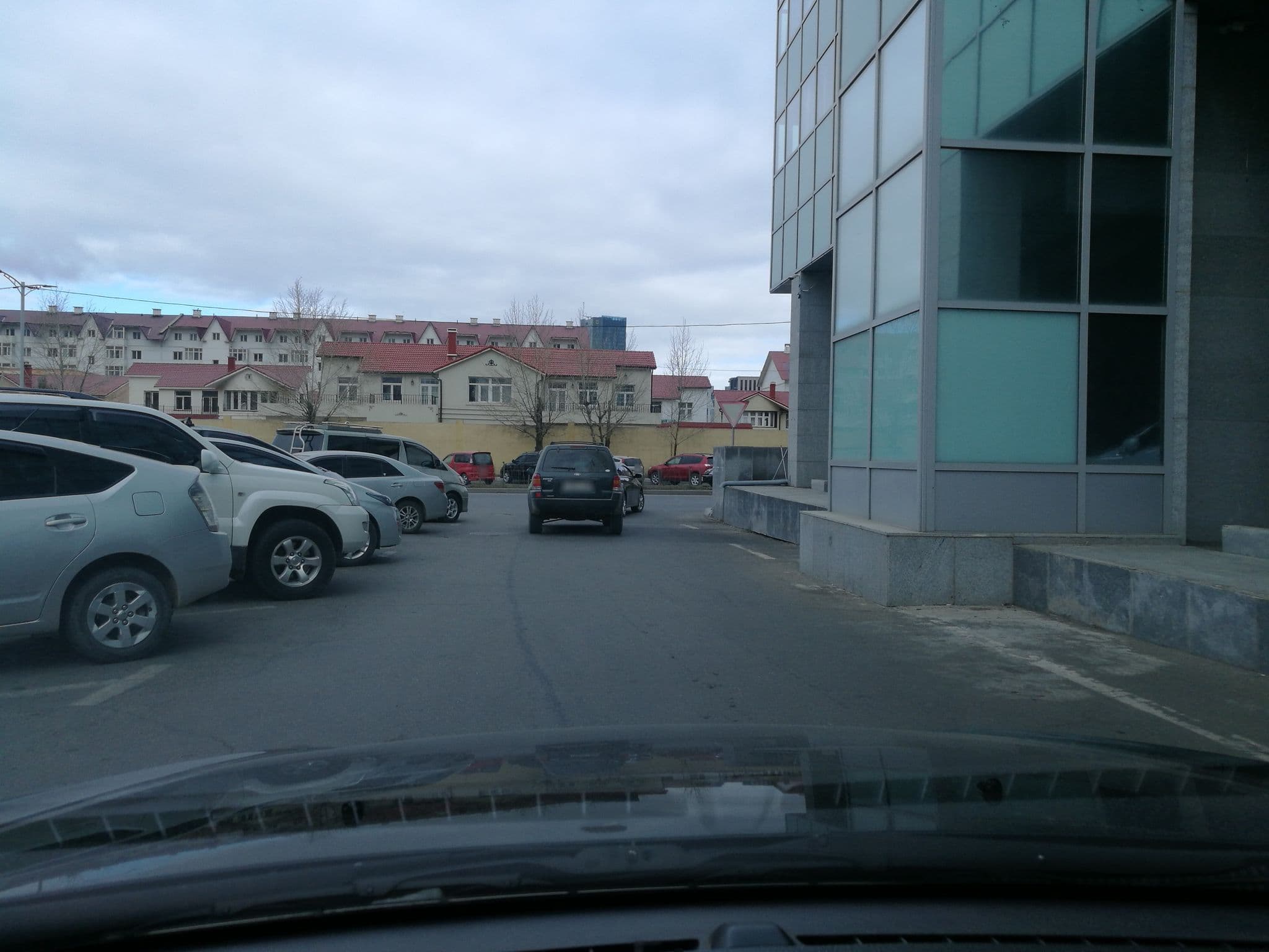 Street view near Corporate зочид буудал, Ulan Bator