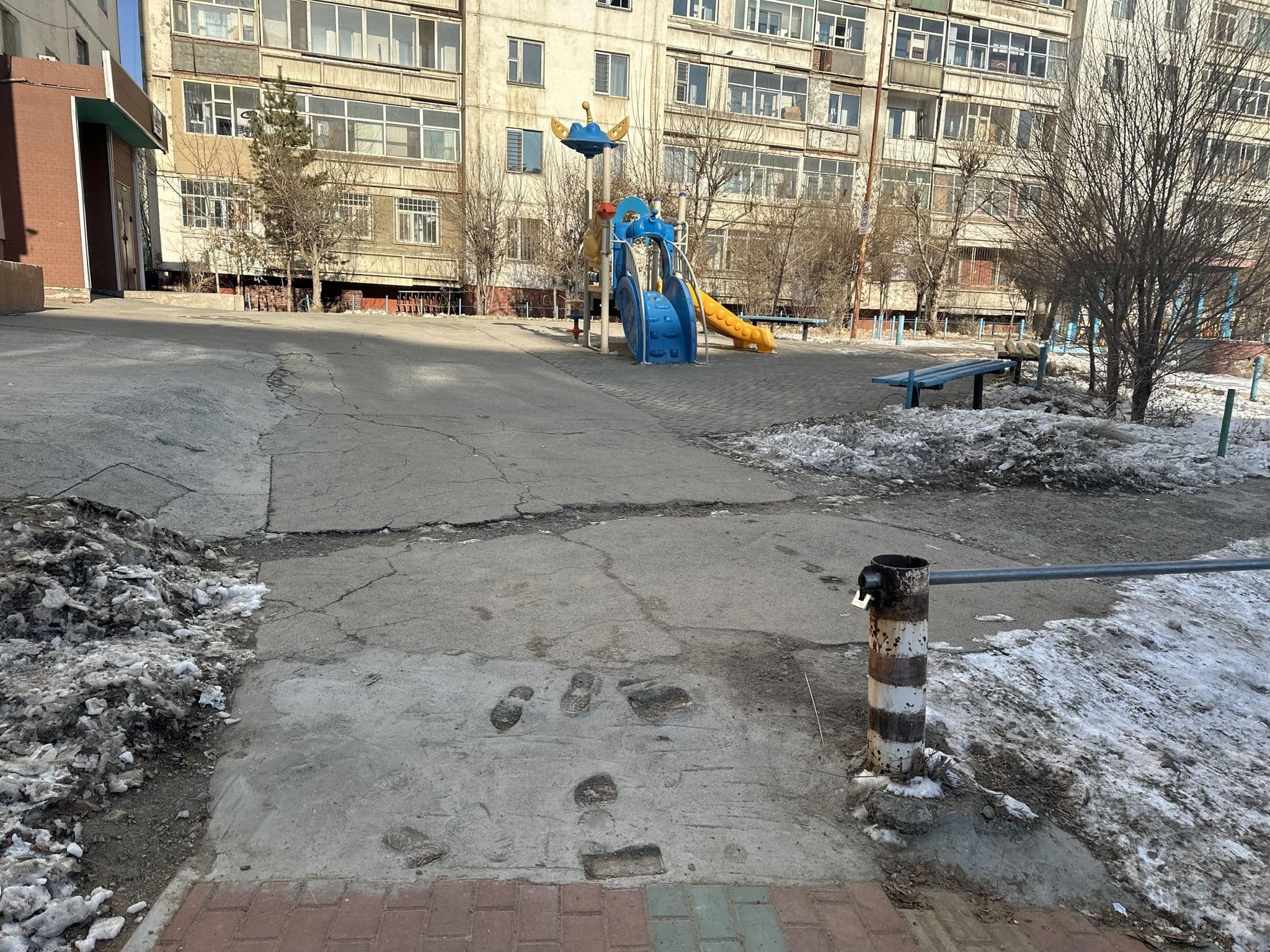 Street view near Joker, Ulan Bator
