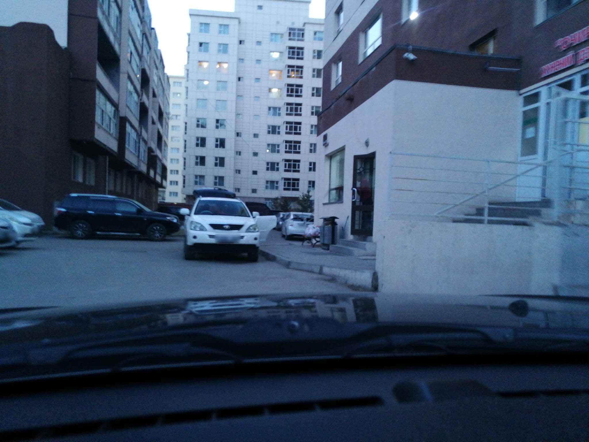 Street view near 44-R Residence, Ulan Bator