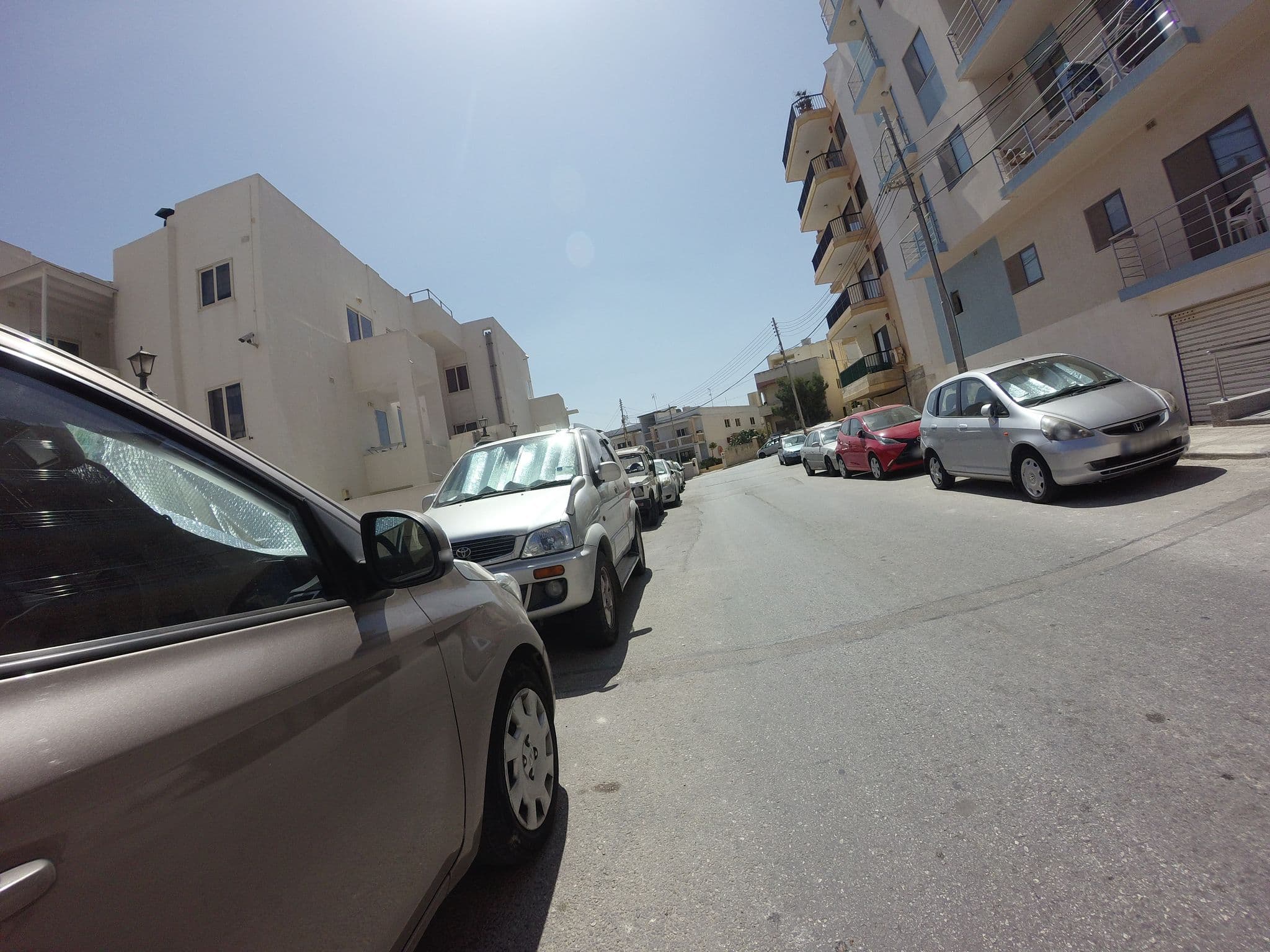 Street view near Cosmopolitan, San Pawl il-Baħar — © czadzik (CC BY-SA · Mapillary)