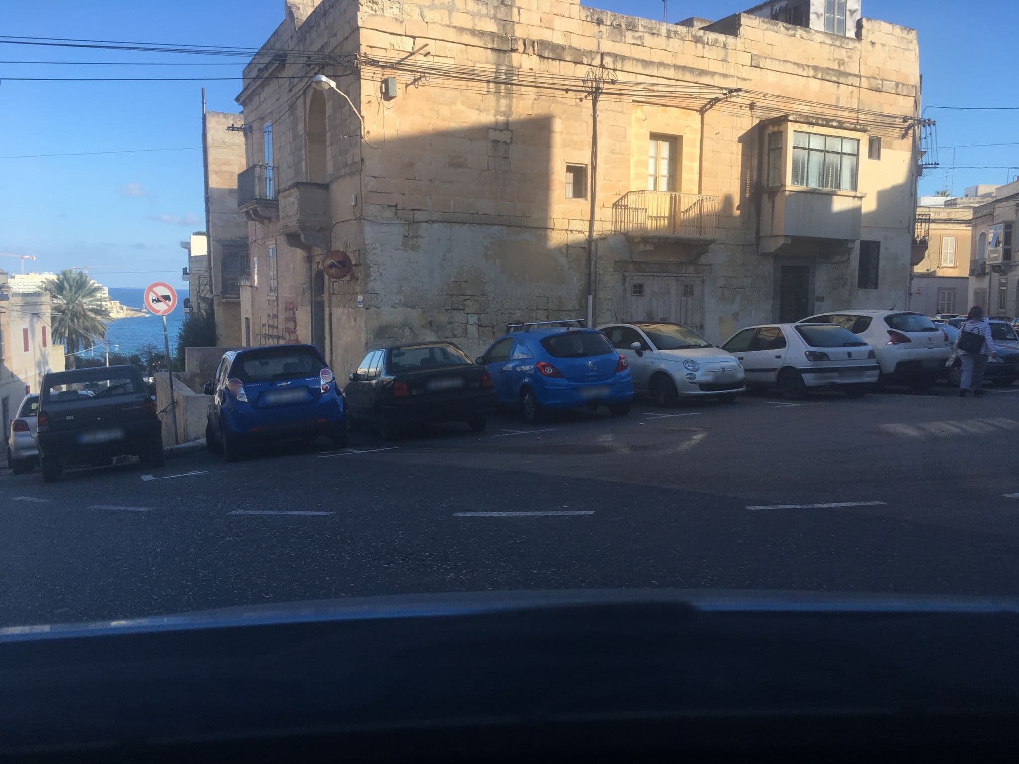 Street view near Holiday - Malta Balluta Beach, Sliema — © bicyclize (CC BY-SA · Mapillary)