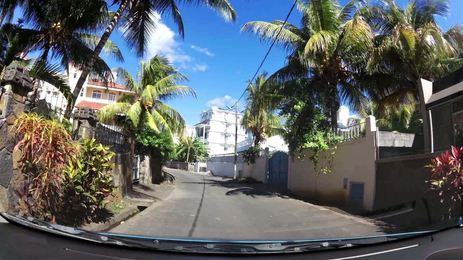 Street view near Easy World, Flic en Flac — © kaartcam (CC BY-SA · Mapillary)