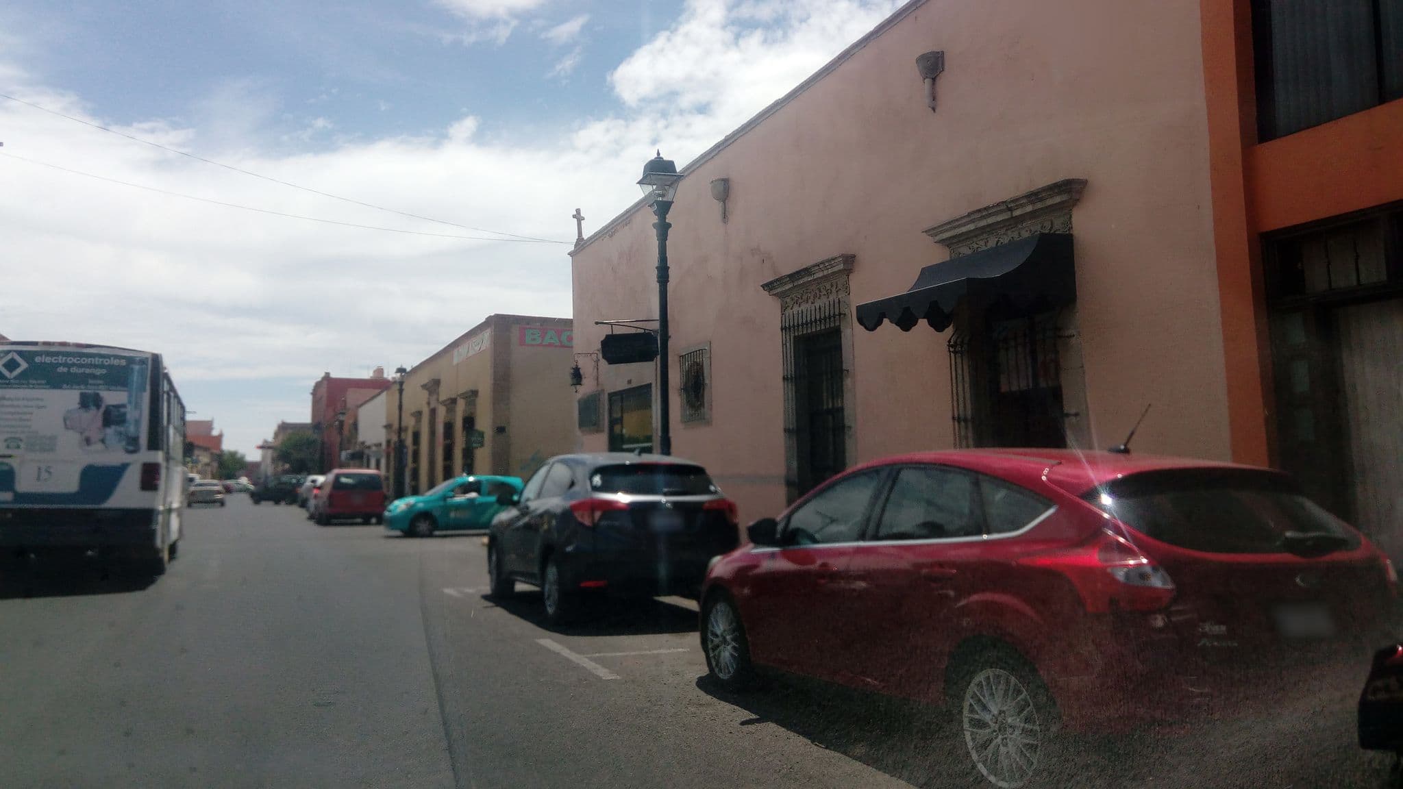 Street view near Posada Sta Helena, Victoria de Durango — © wjusak (CC BY-SA · Mapillary)