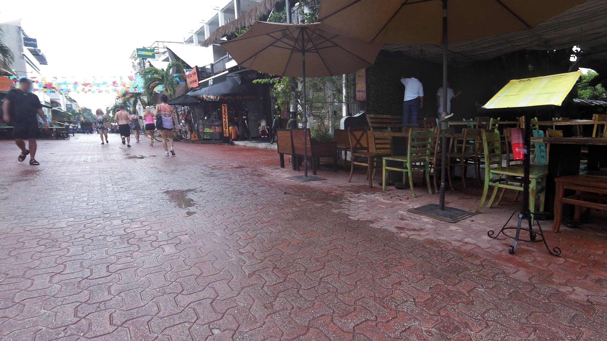Street view near Siesta Fiesta, Playa del Carmen