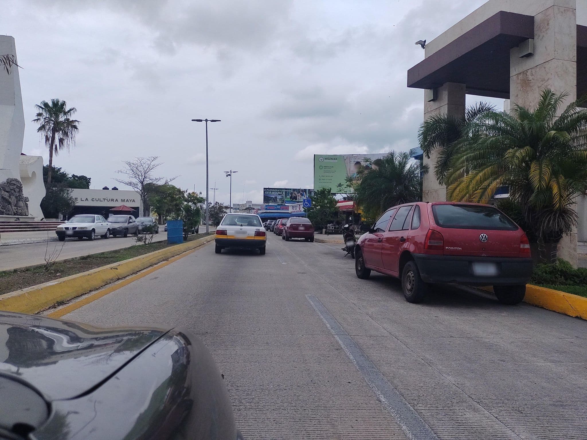Street view near Capital Plaza Hotel, Chetumal — © mapeadora (CC BY-SA · Mapillary)