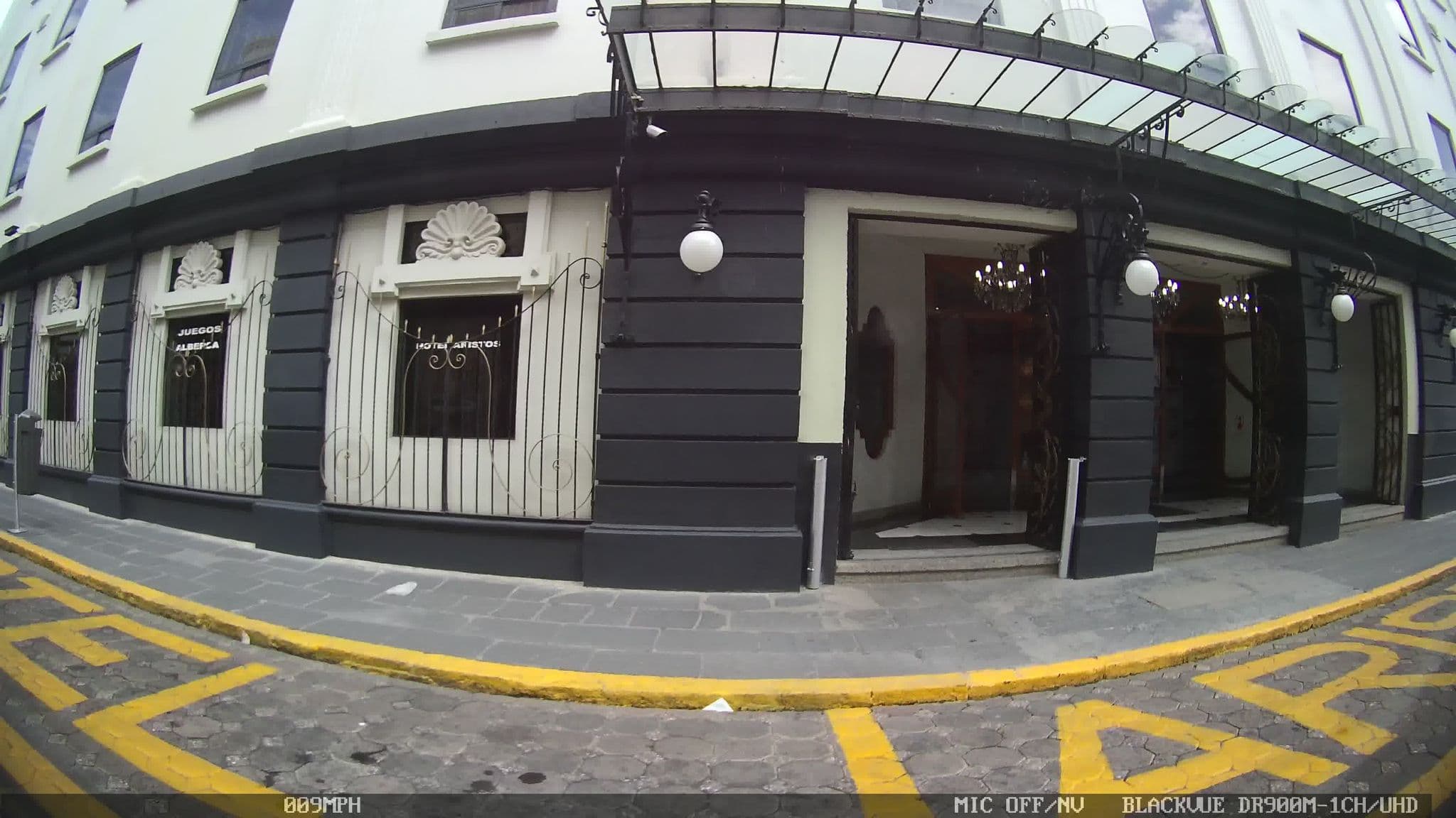 Street view near Aristos Hotel, Puebla — © kaart_4 (CC BY-SA · Mapillary)