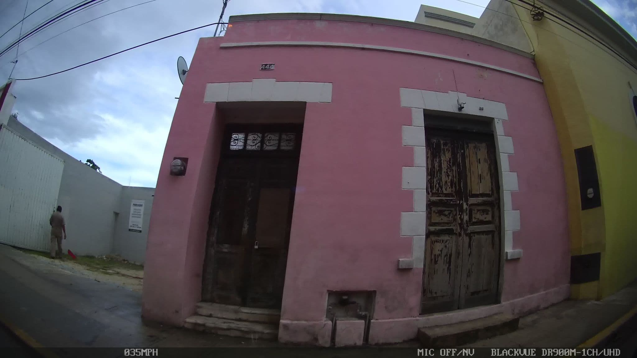 Street view near Casa de Huespedes Alvarez, Mérida