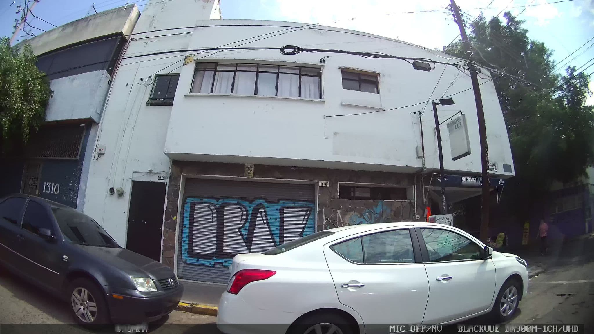 Street view near El Hostelito, Guadalajara — © kaart_1 (CC BY-SA · Mapillary)