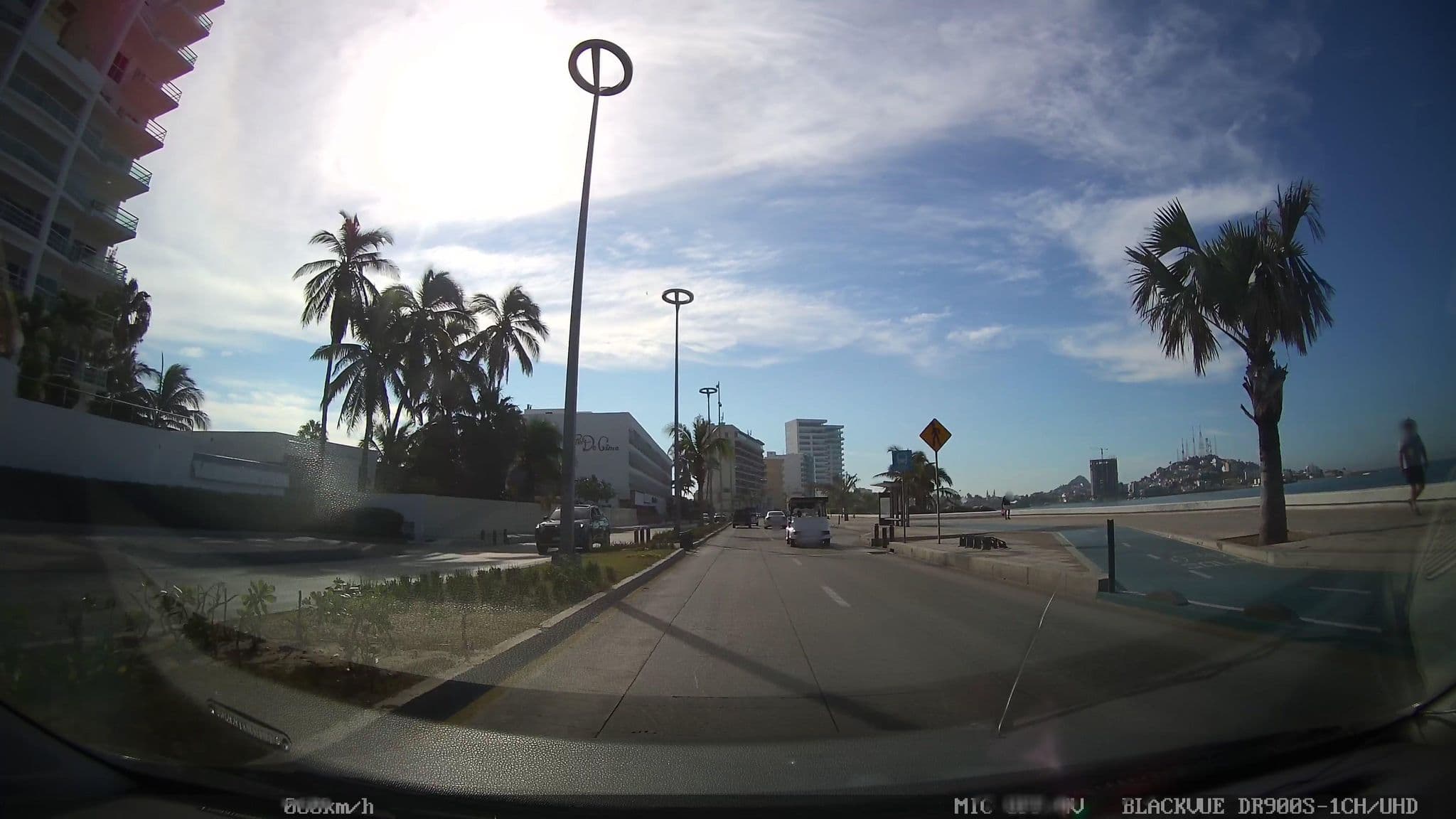 Street view near Torre Azul, Mazatlán — © nicovargas (CC BY-SA · Mapillary)