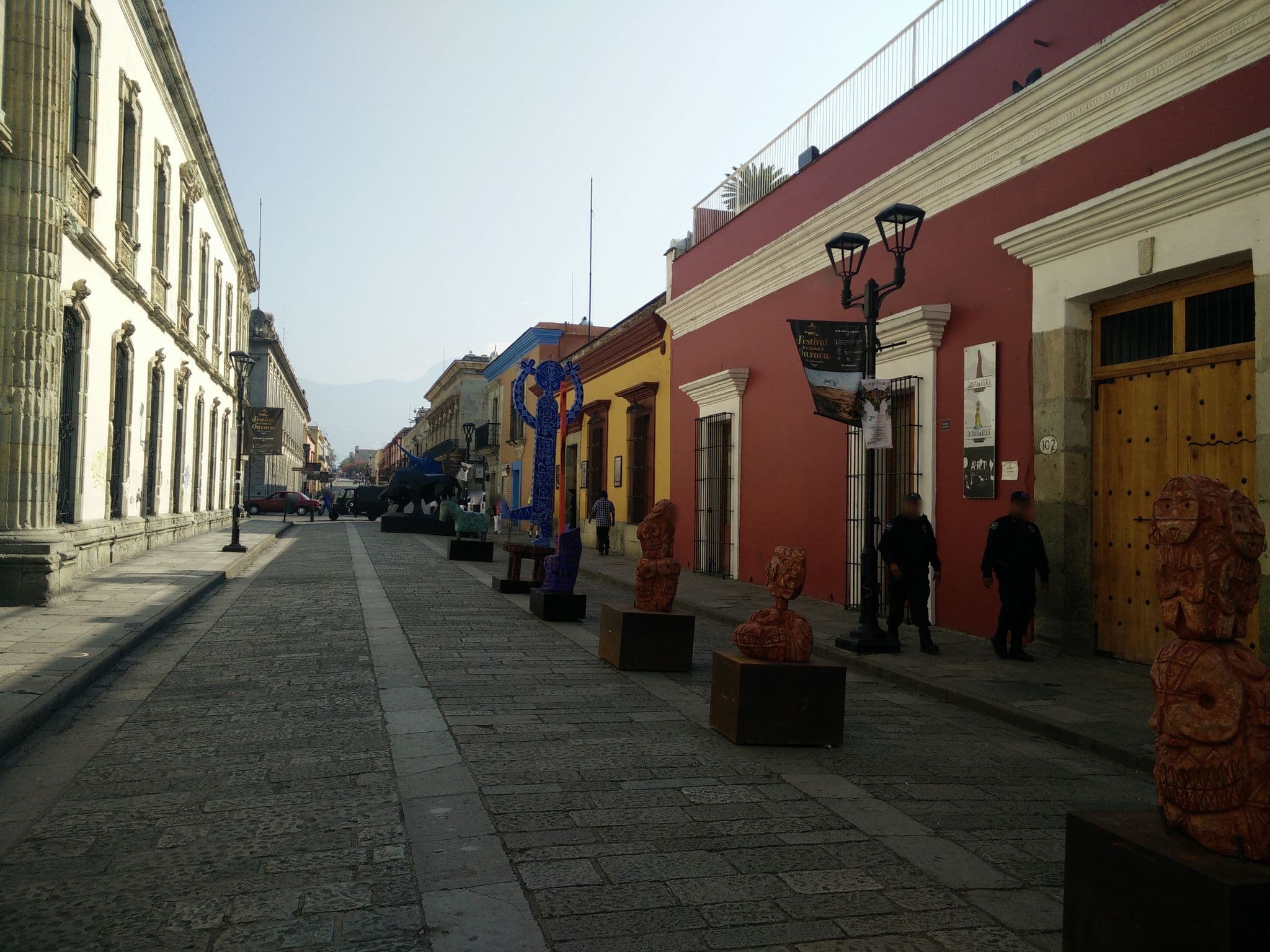 Street view near Catrina de Alcalá, Oaxaca