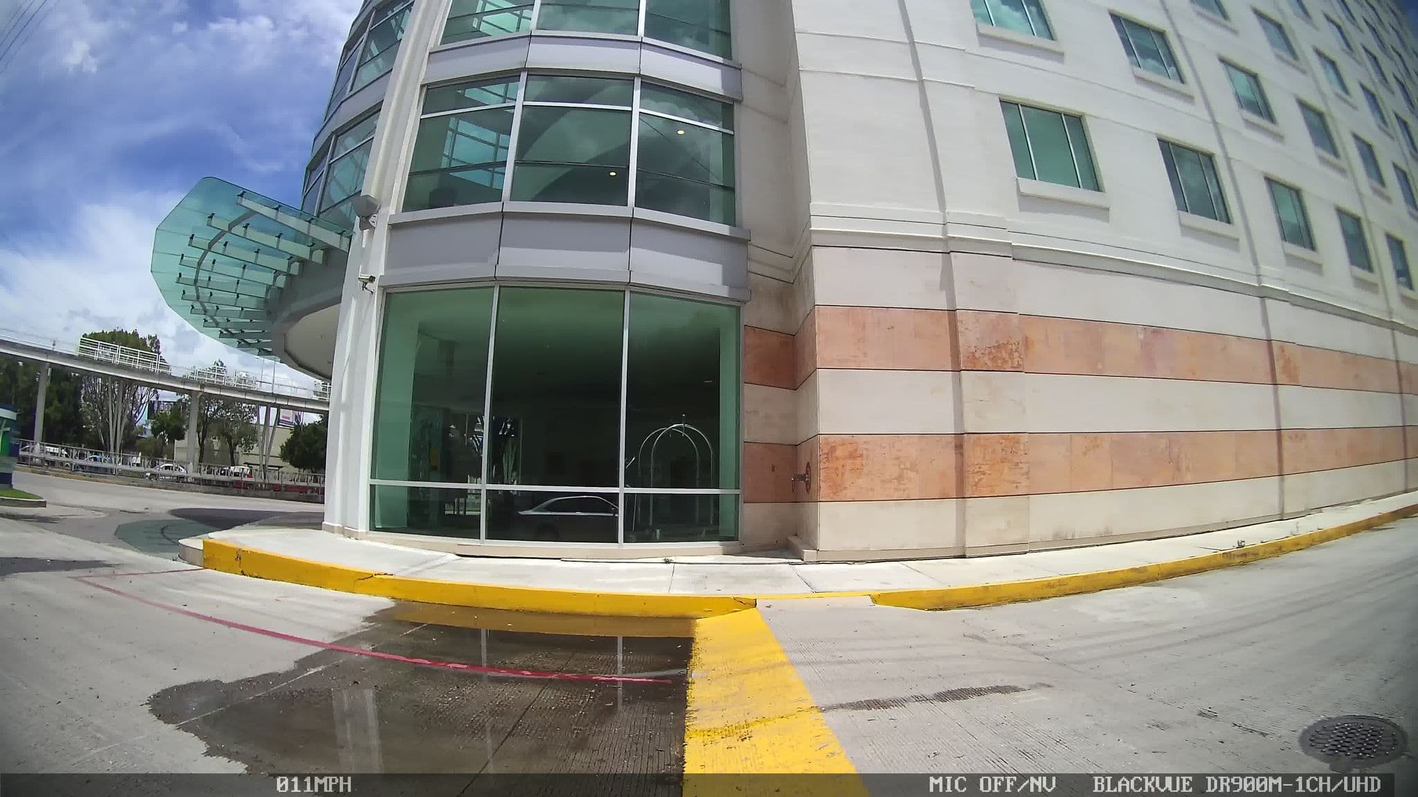 Street view near Holiday Inn Express, Puebla — © kaart_2 (CC BY-SA · Mapillary)
