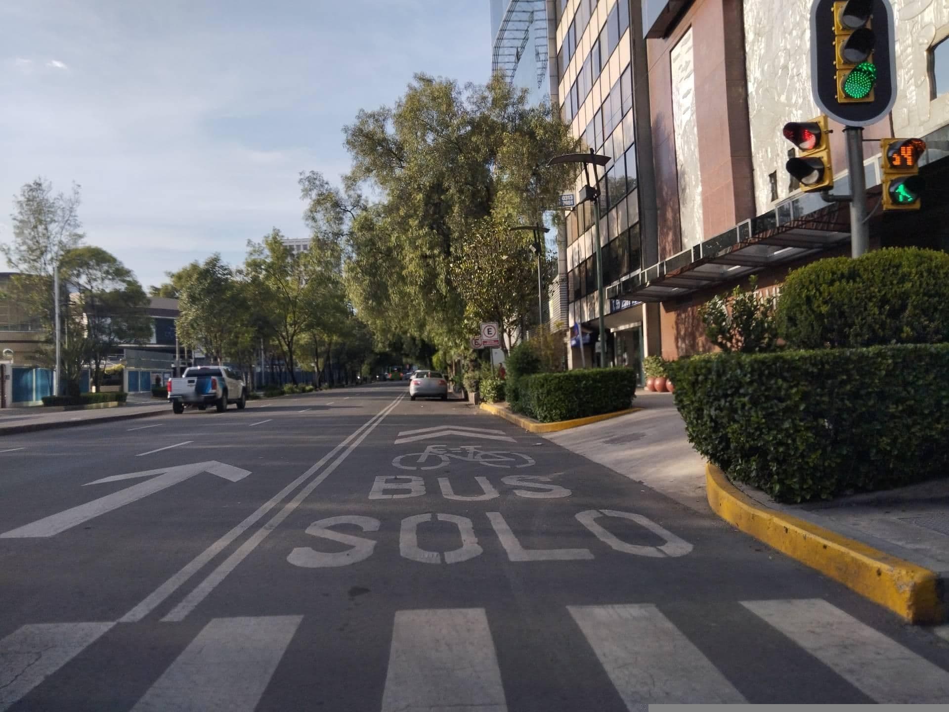 Street view near Fiesta Americana, Polanco — © BatmanIsReal (CC BY-SA · Mapillary)